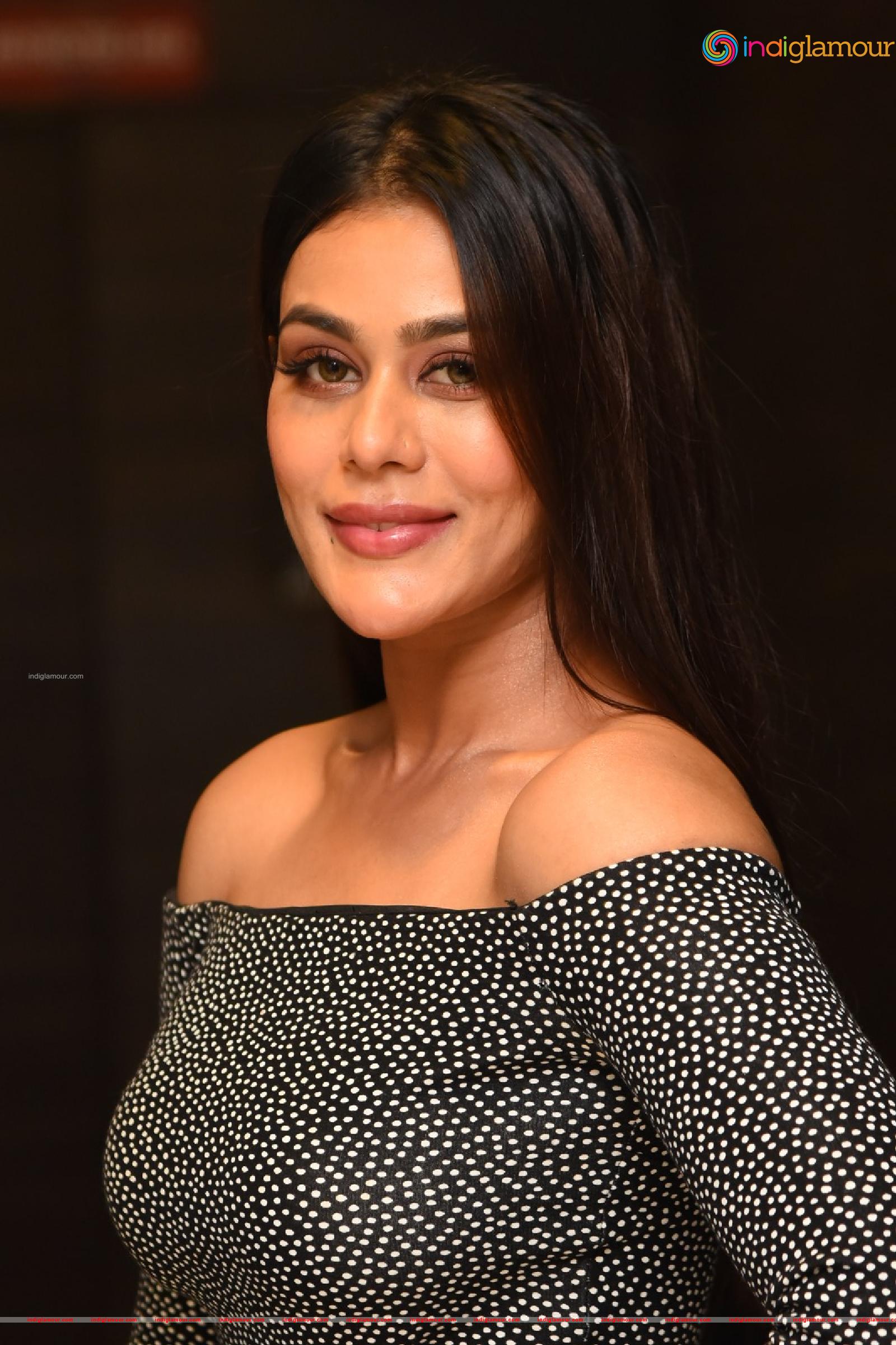 Sneha Gupta Actress hd photo