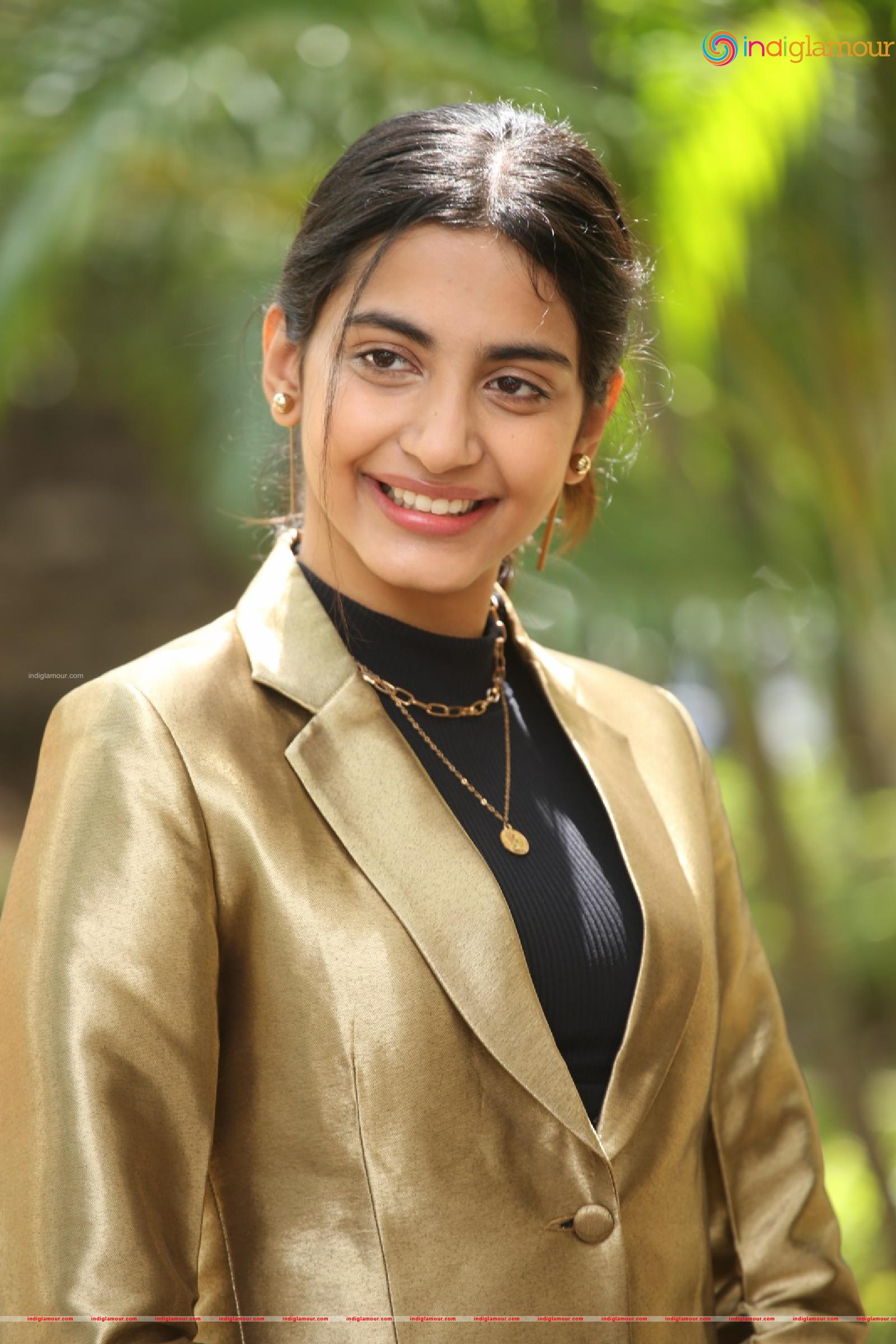 Pragati Shrivatsav Actress hd photo