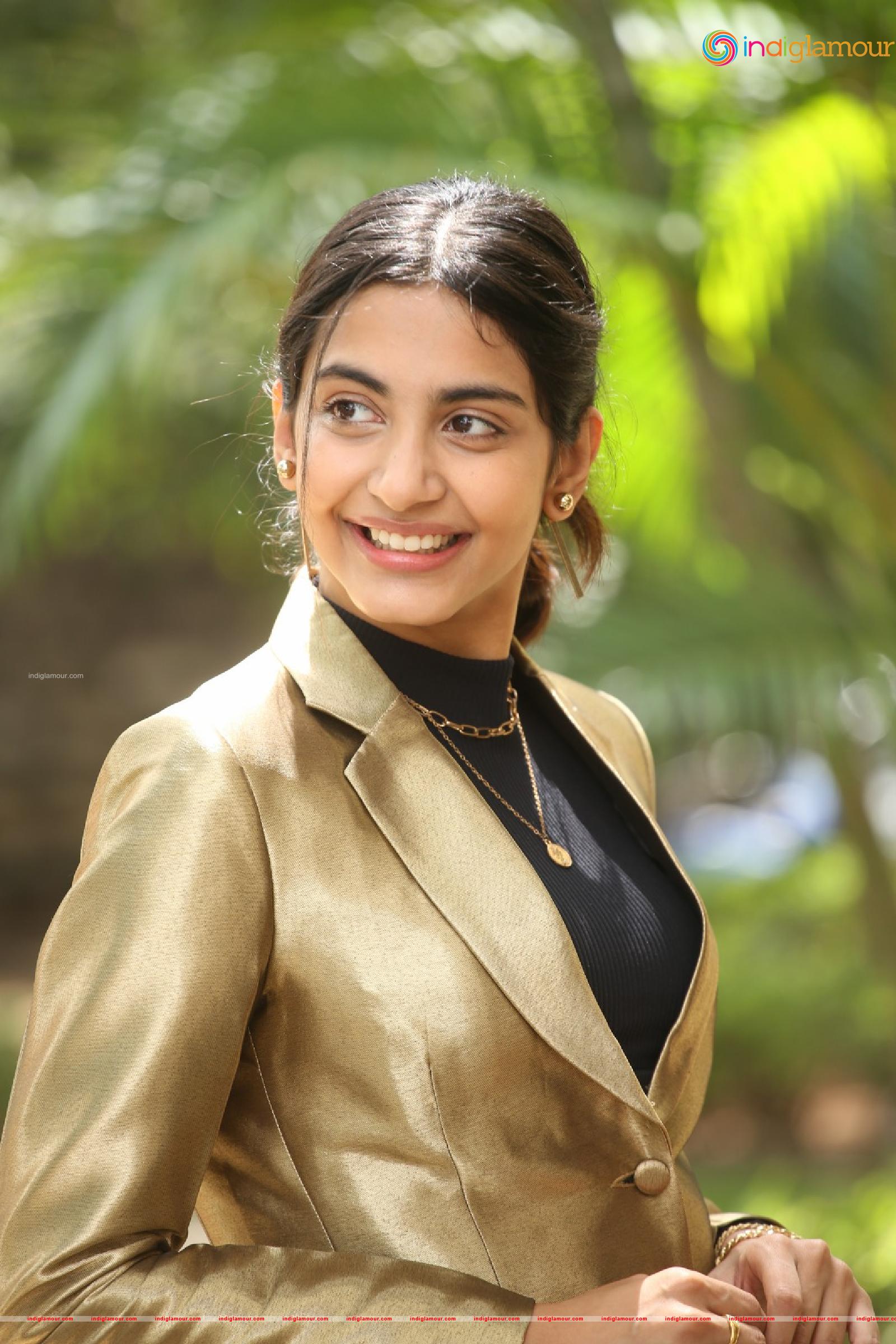 Pragati Shrivatsav Actress hd photo