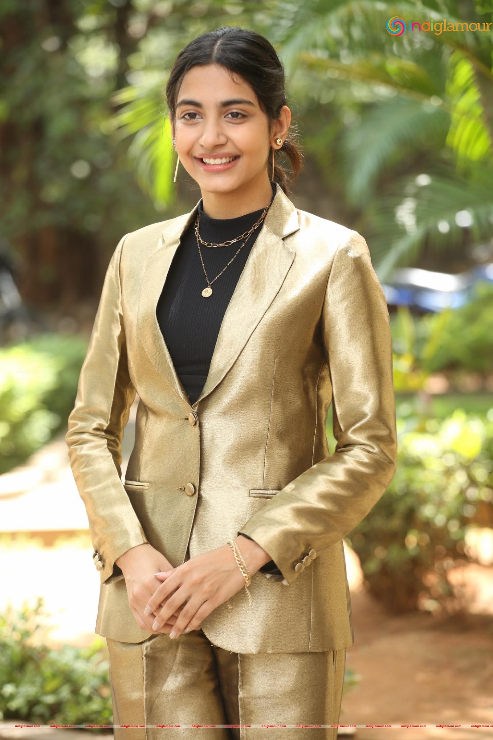 Pragati Shrivatsav Actress hd photo