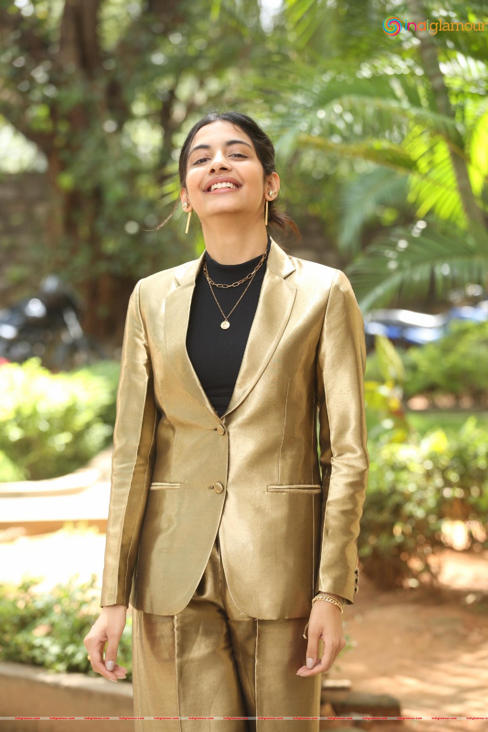 Pragati Shrivatsav Actress hd photo