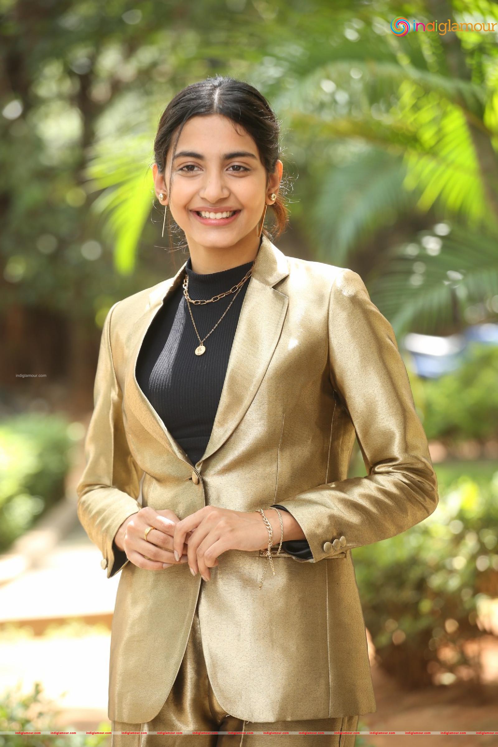 Pragati Shrivatsav Actress hd photo