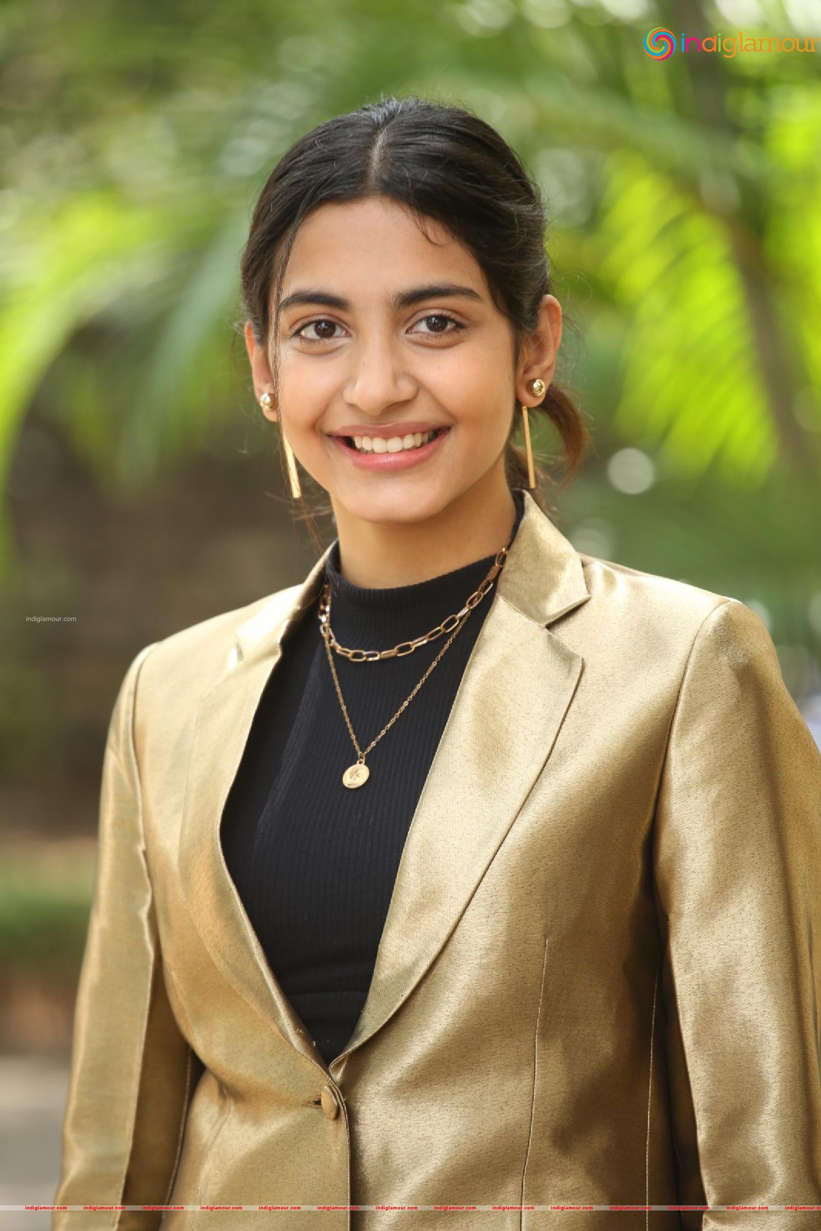 Pragati Shrivatsav Actress hd photo