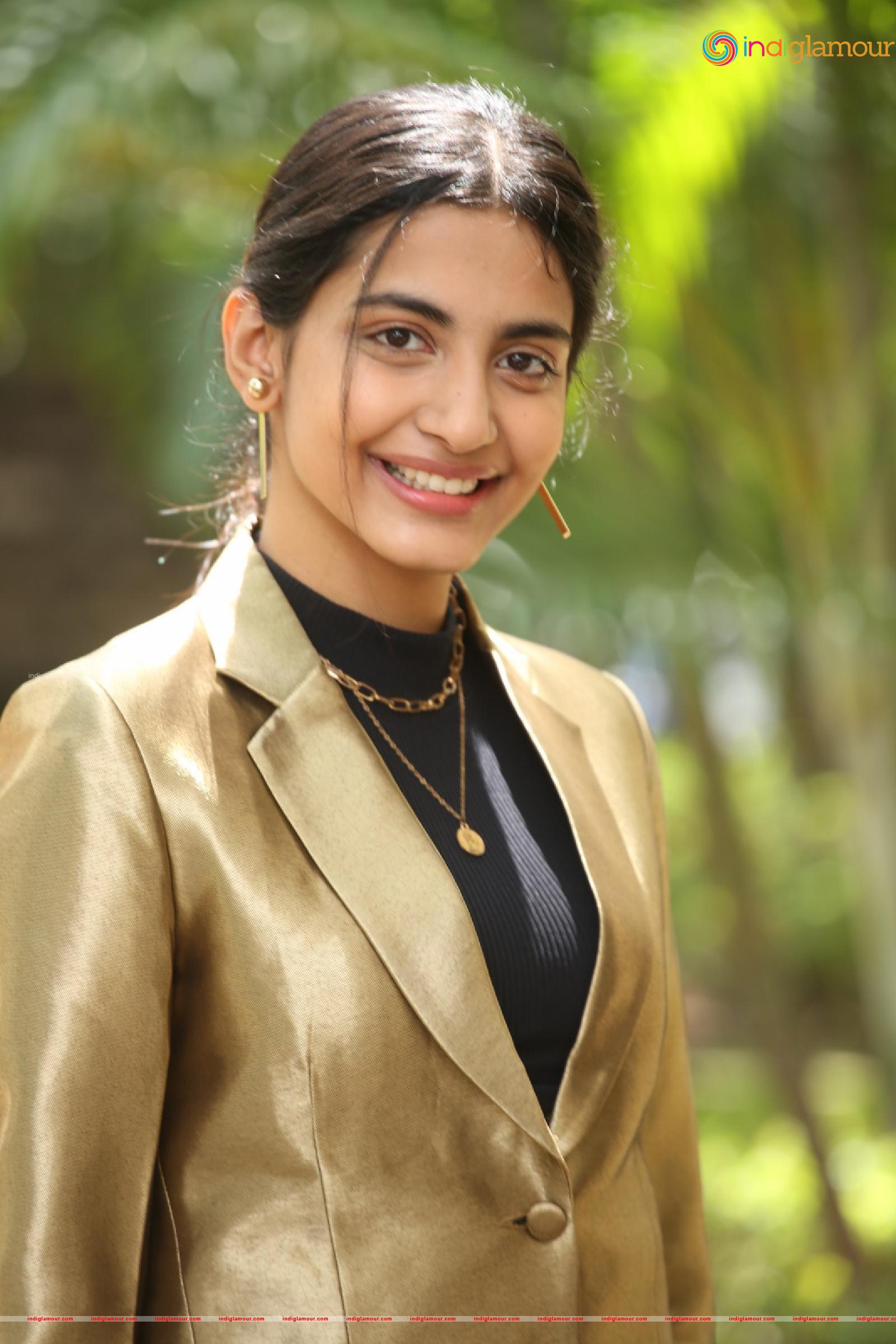 Pragati Shrivatsav Actress hd photo