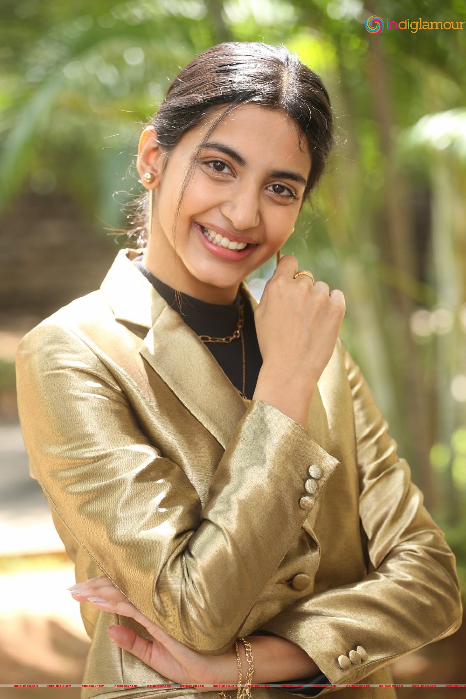 Pragati Shrivatsav Actress hd photo