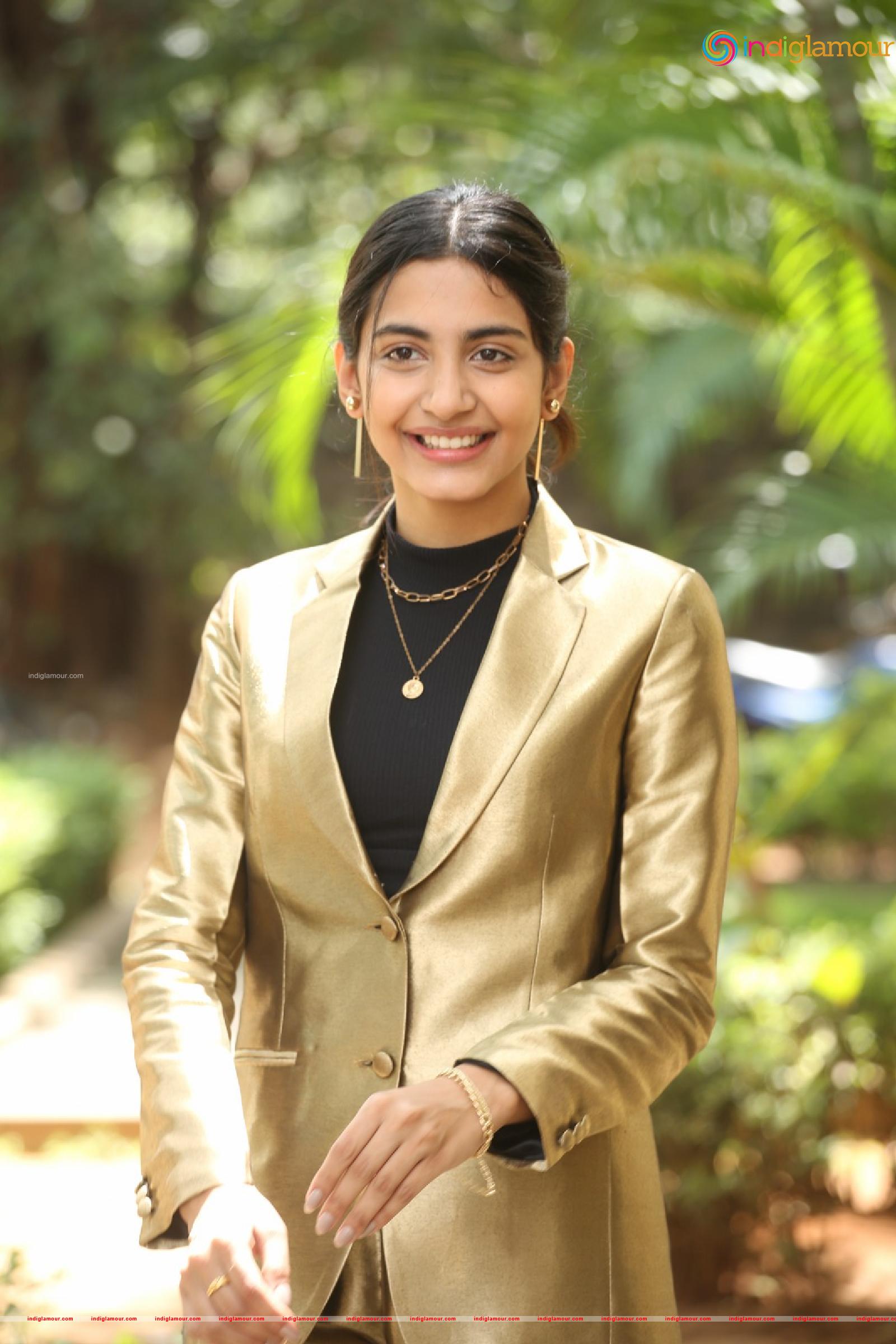Pragati Shrivatsav Actress hd photo