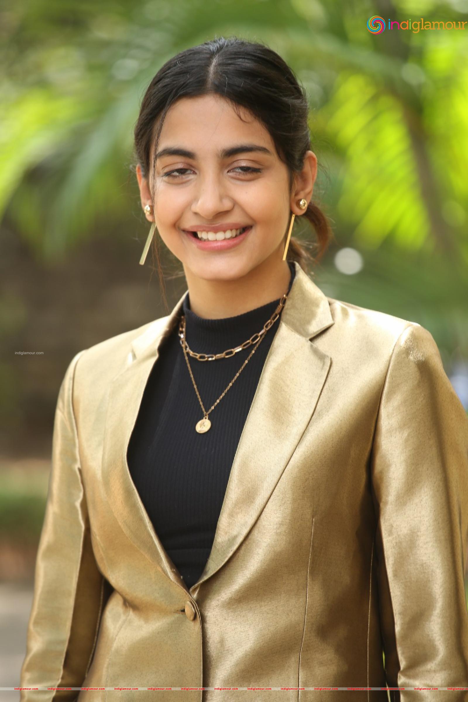 Pragati Shrivatsav Actress hd photo
