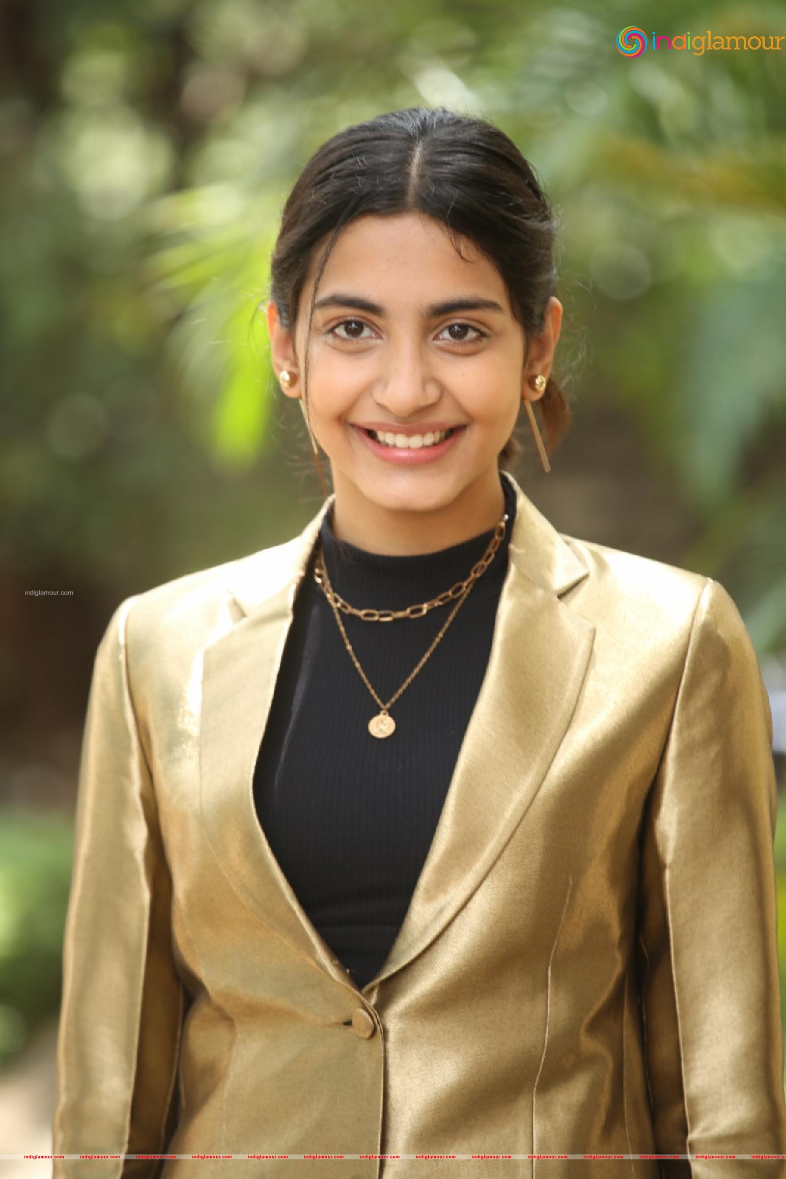 Pragati Shrivatsav Actress hd photo
