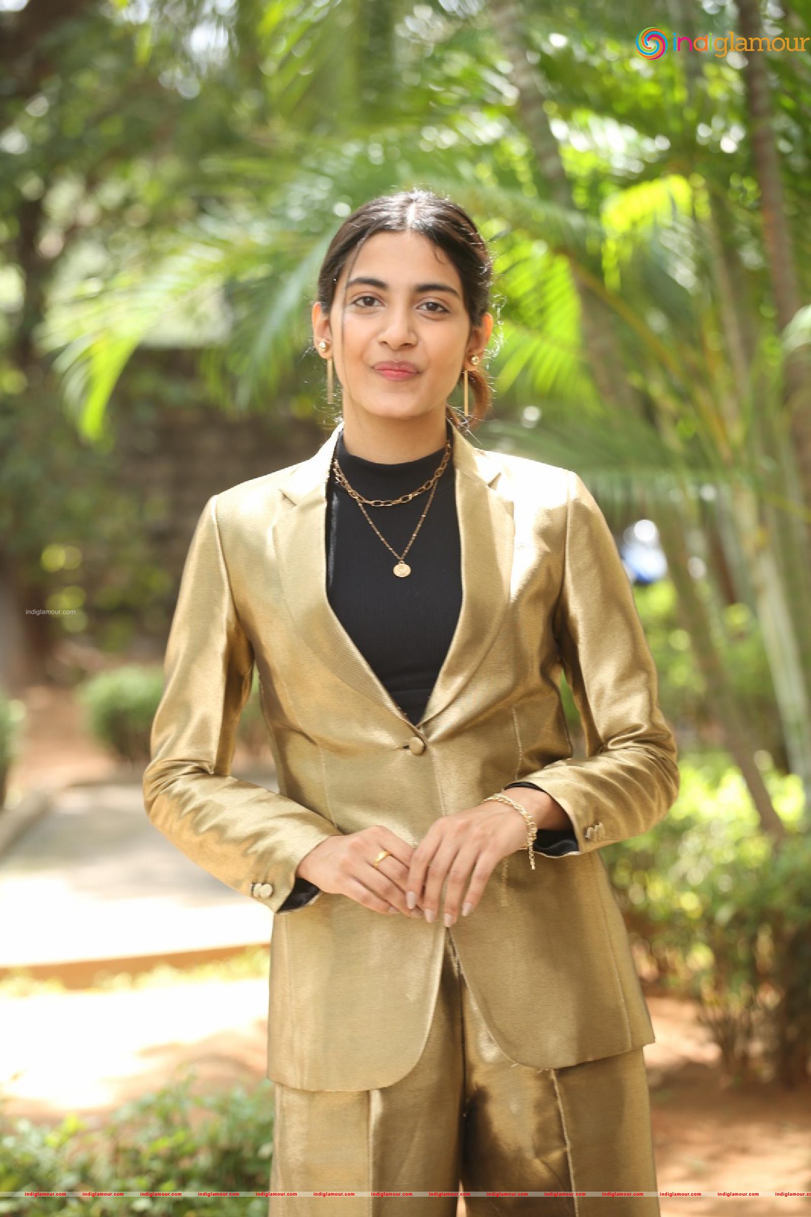 Pragati Shrivatsav Actress hd photo