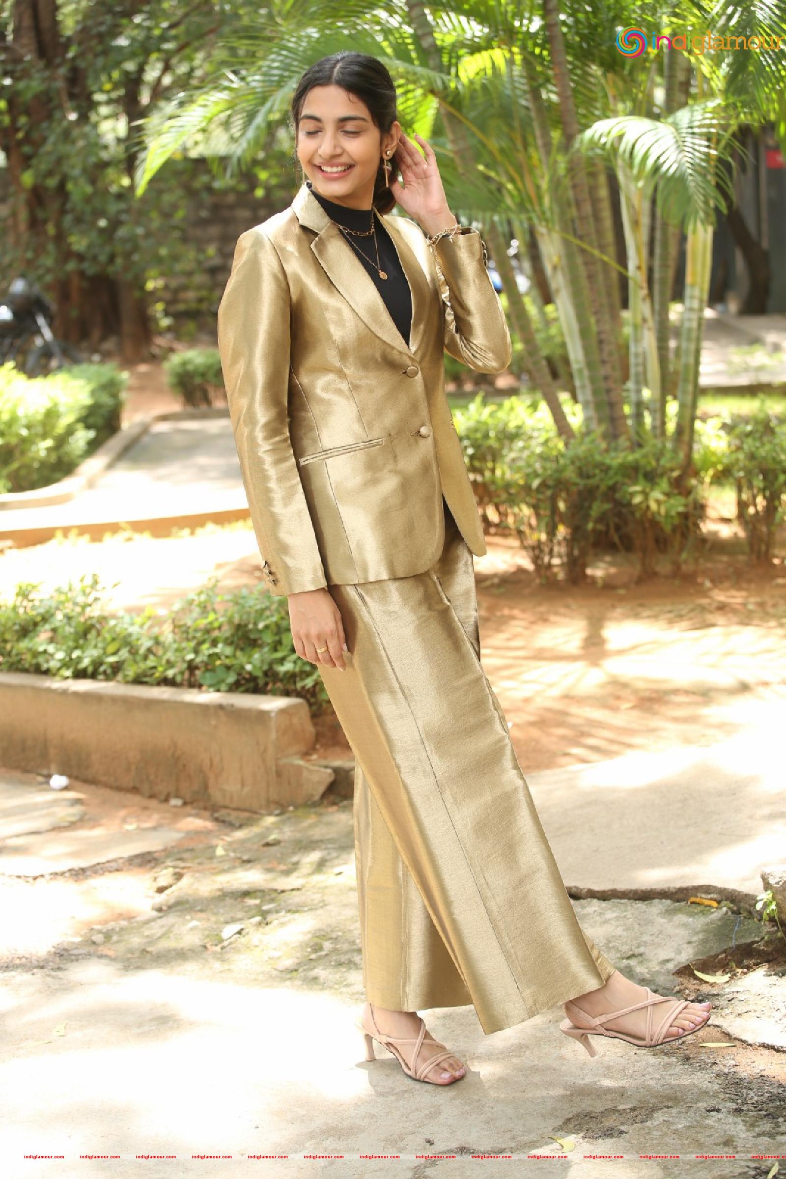Pragati Shrivatsav Actress hd photo
