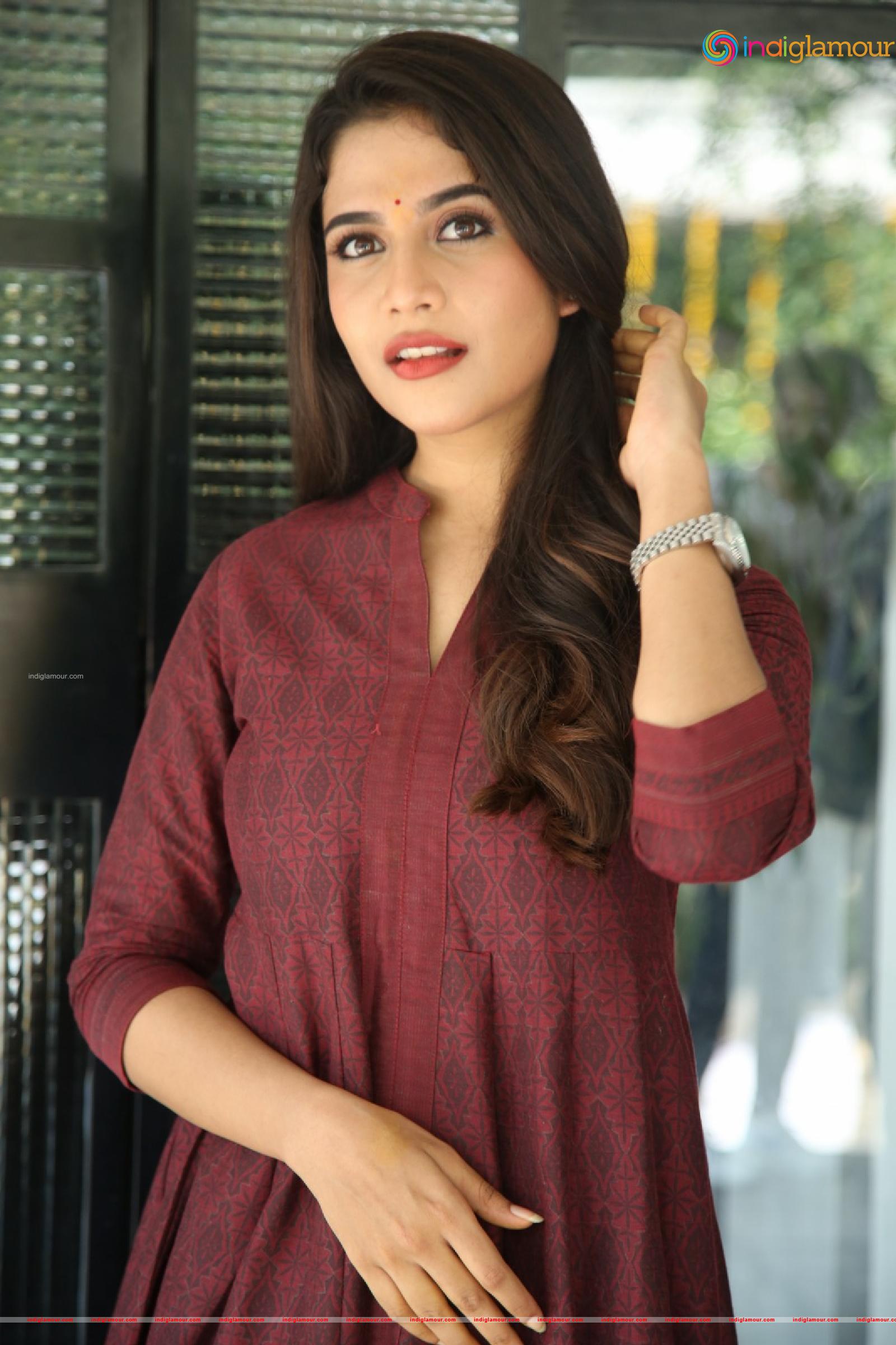 Sampadaah Nagesh Actress hd photo