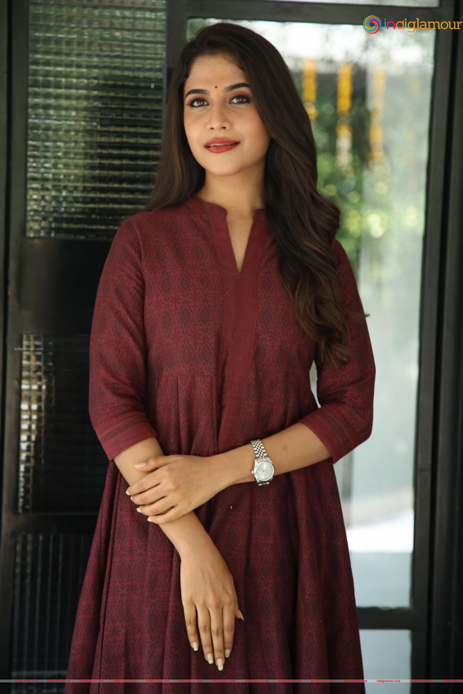 Sampadaah Nagesh Actress hd photo