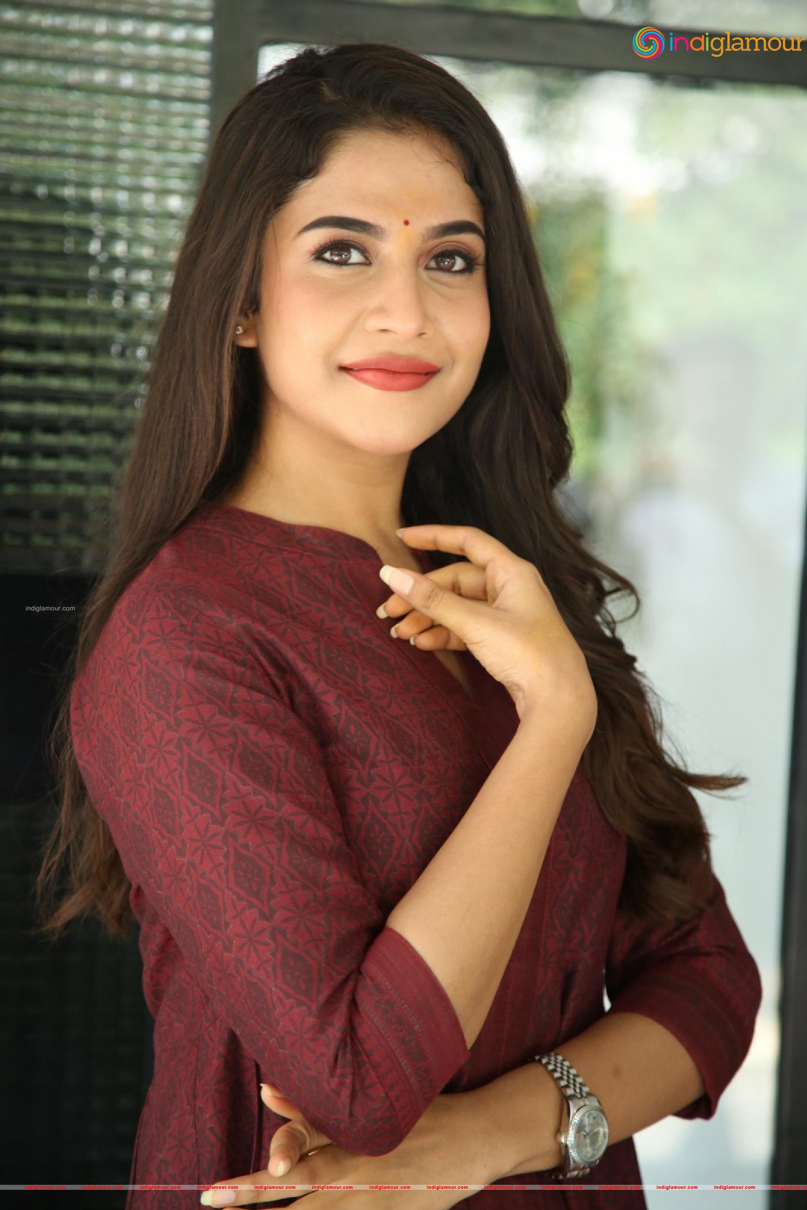 Sampadaah Nagesh Actress hd photo