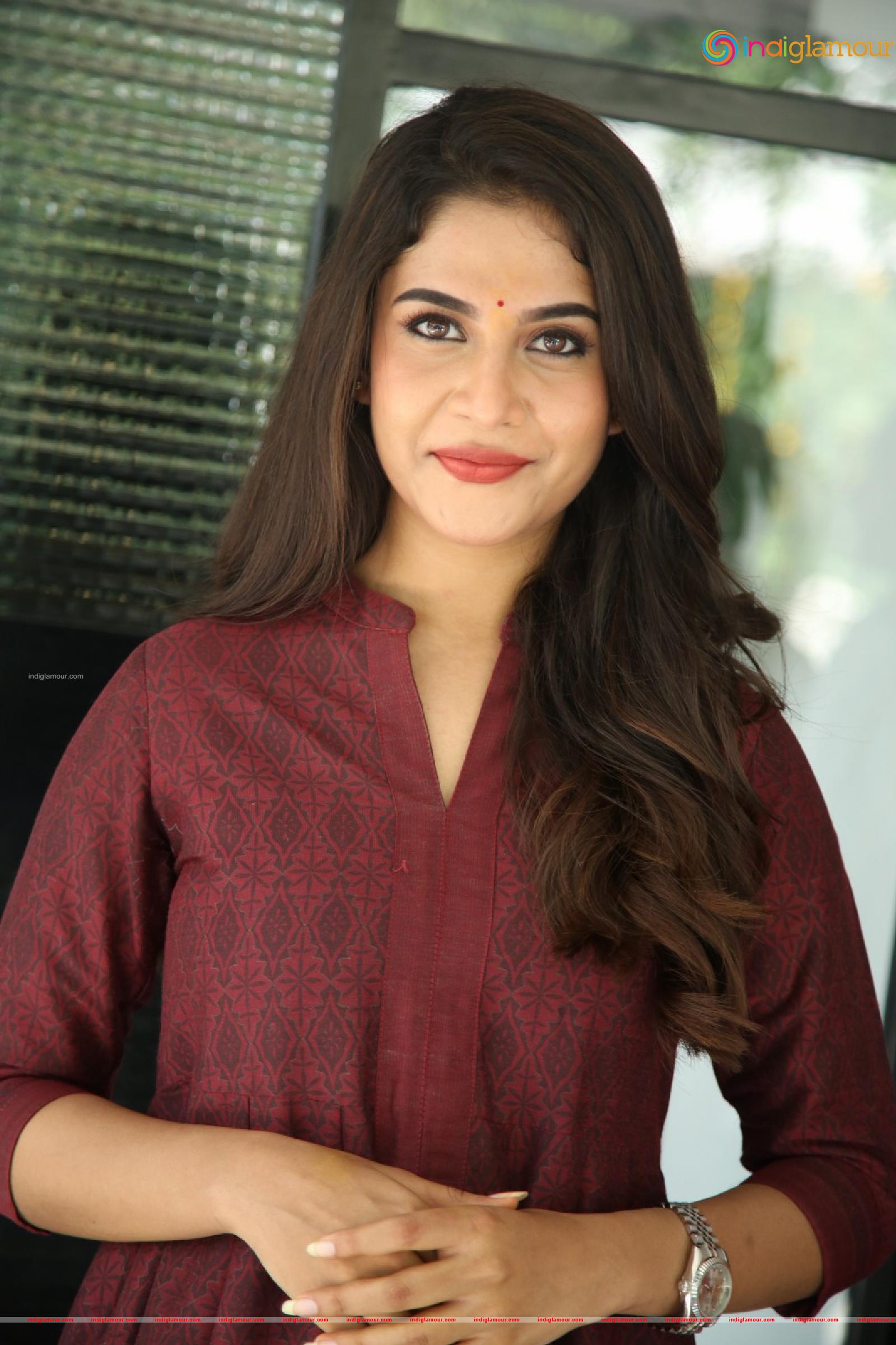Sampadaah Nagesh Actress hd photo
