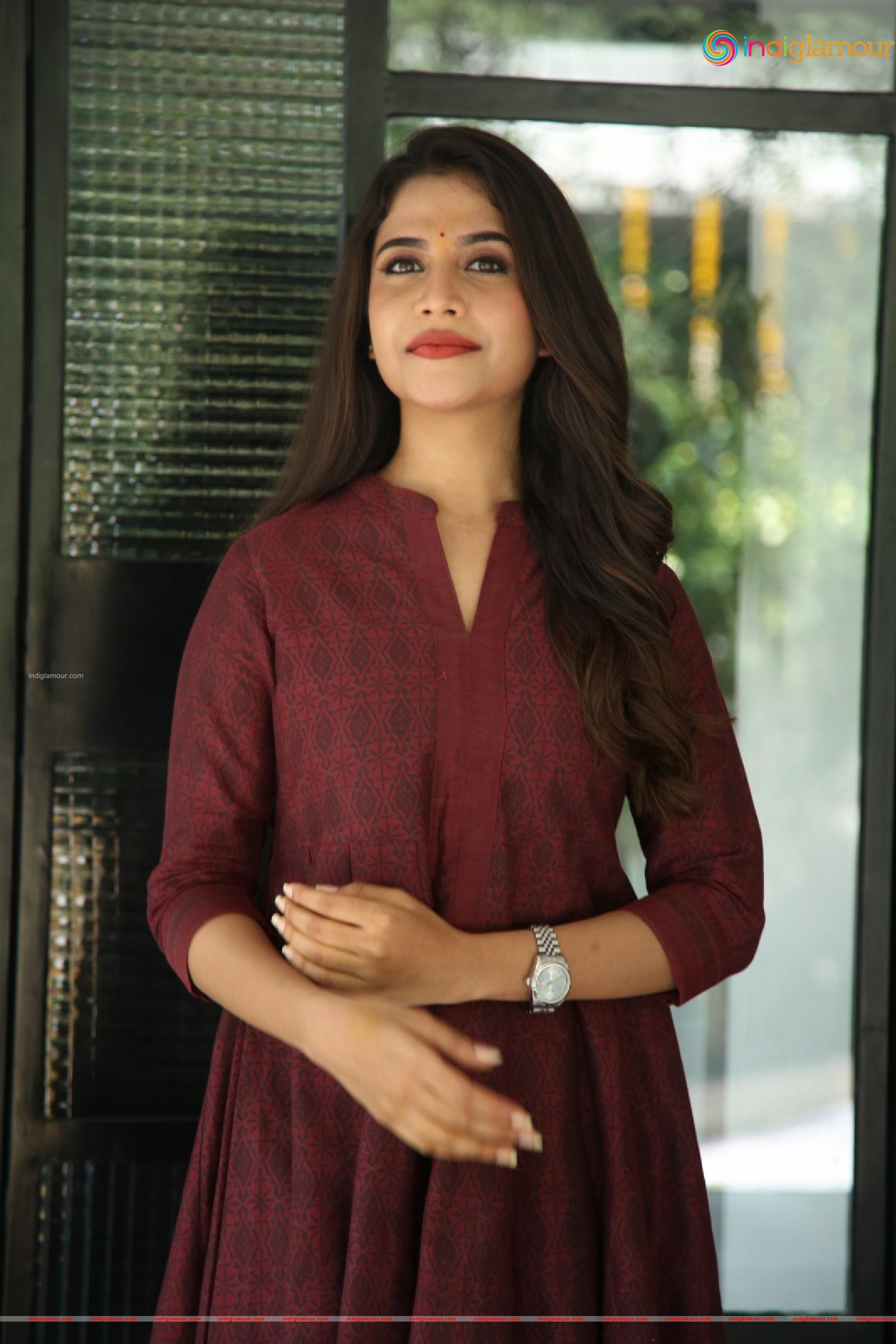 Sampadaah Nagesh Actress hd photo