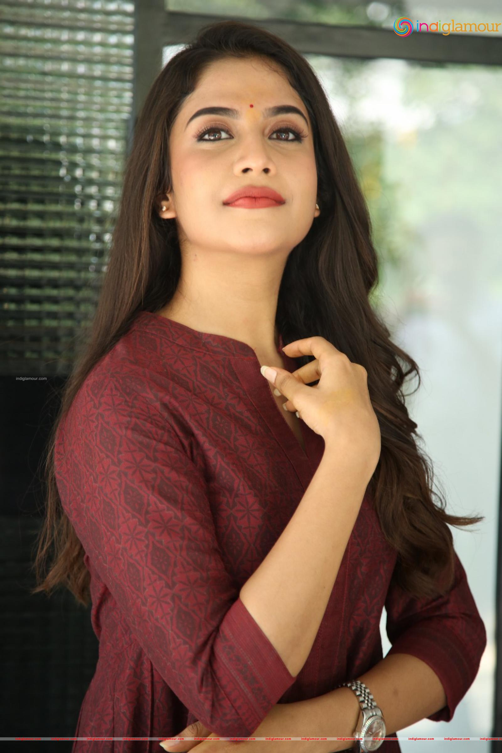 Sampadaah Nagesh Actress hd photo