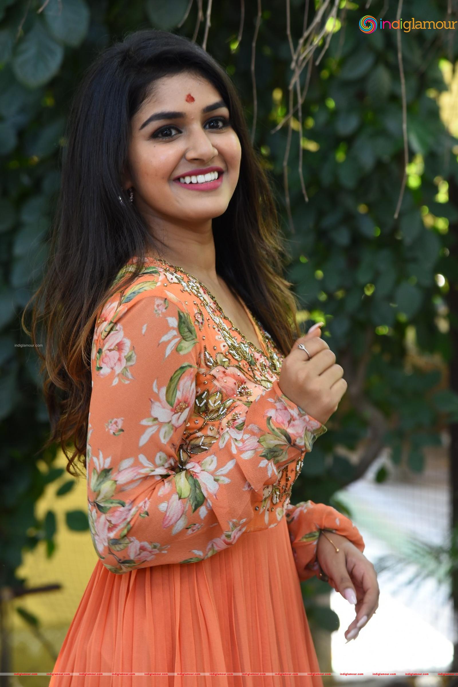 Sanjana Anand Actress hd photo