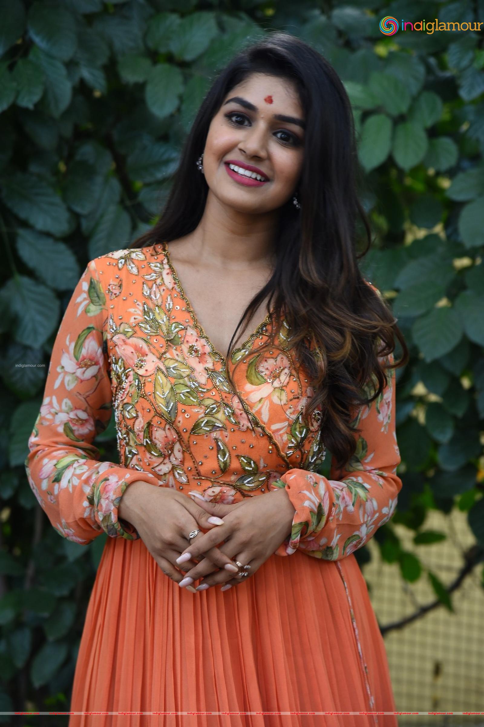 Sanjana Anand Actress hd photo