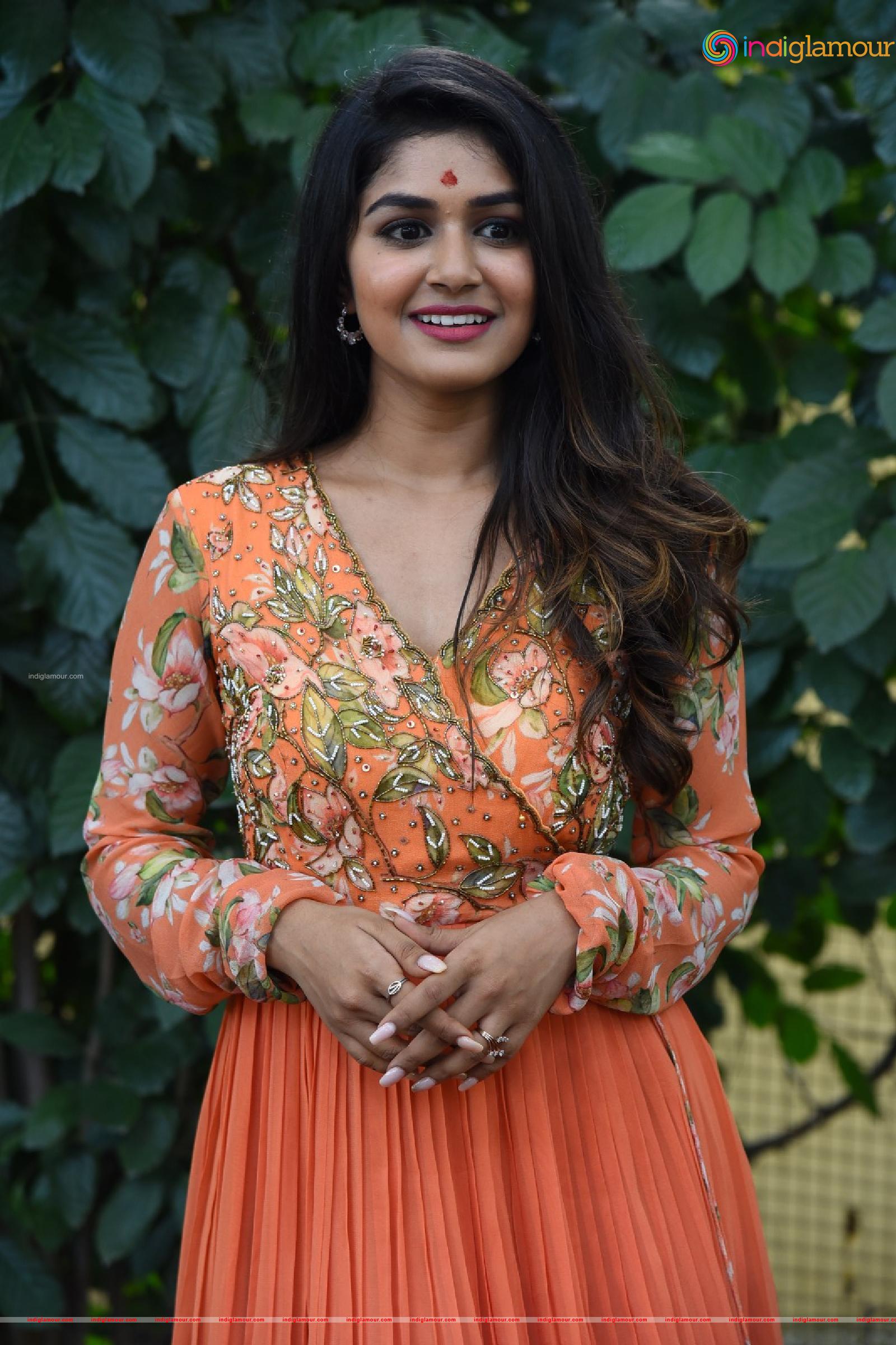 Sanjana Anand Actress hd photo