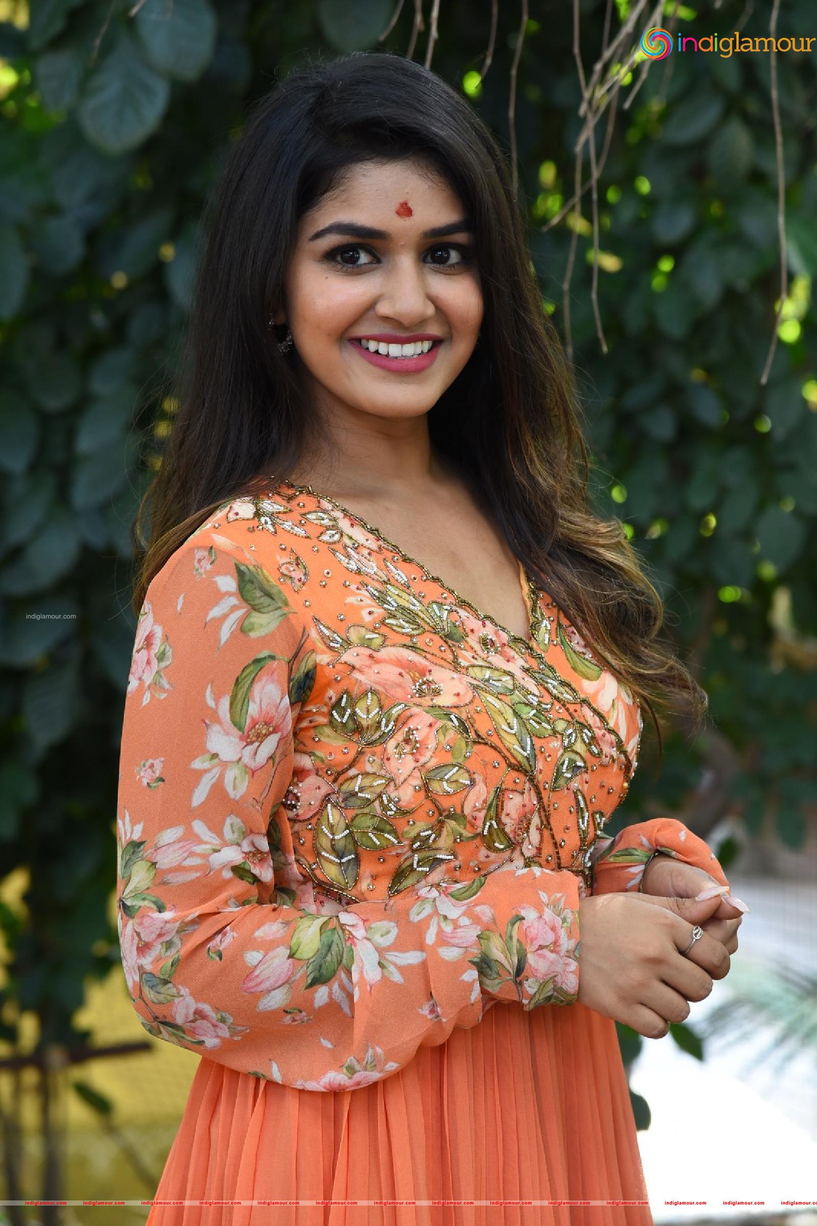 Sanjana Anand Actress hd photo