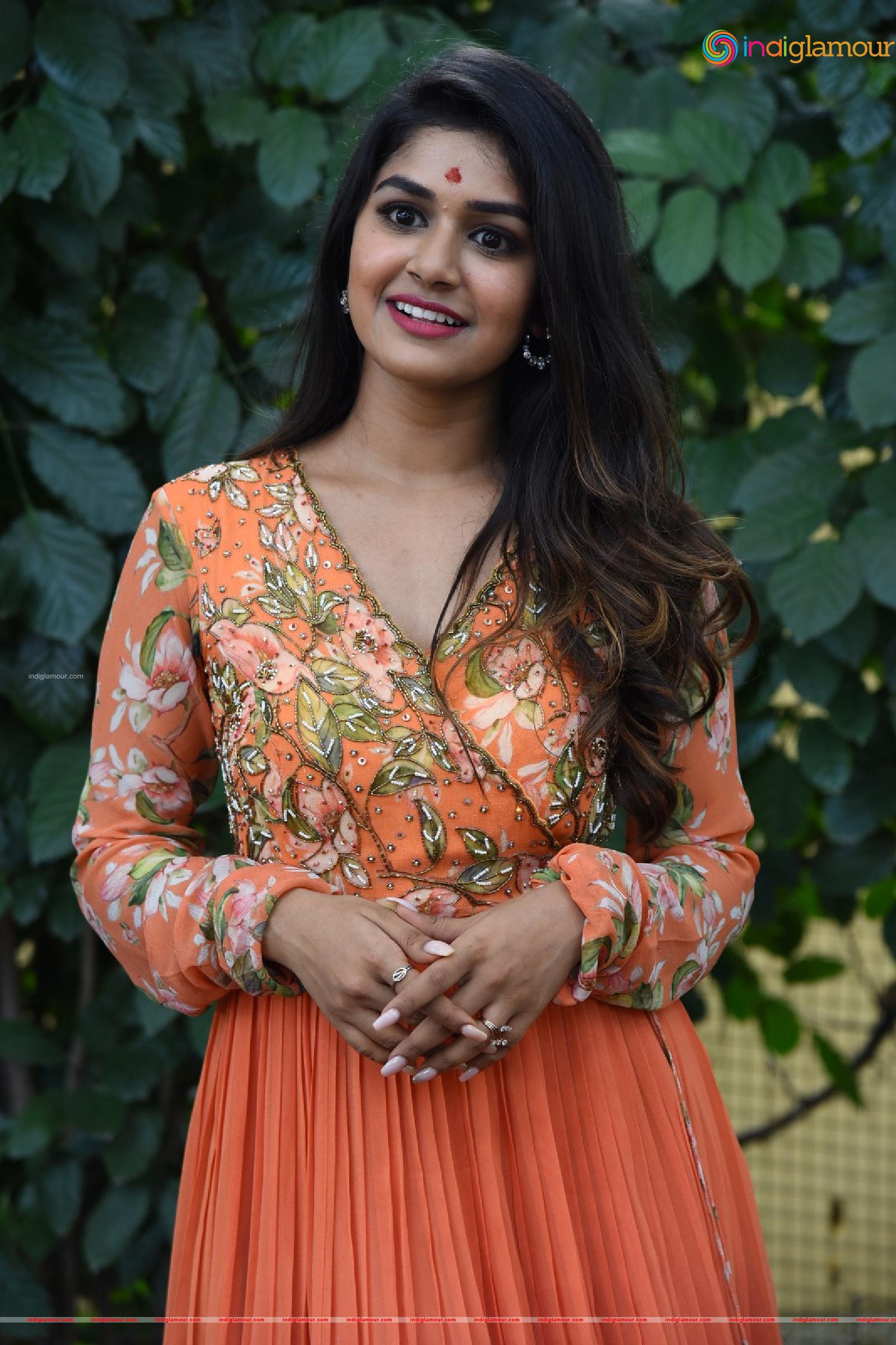 Sanjana Anand Actress hd photo