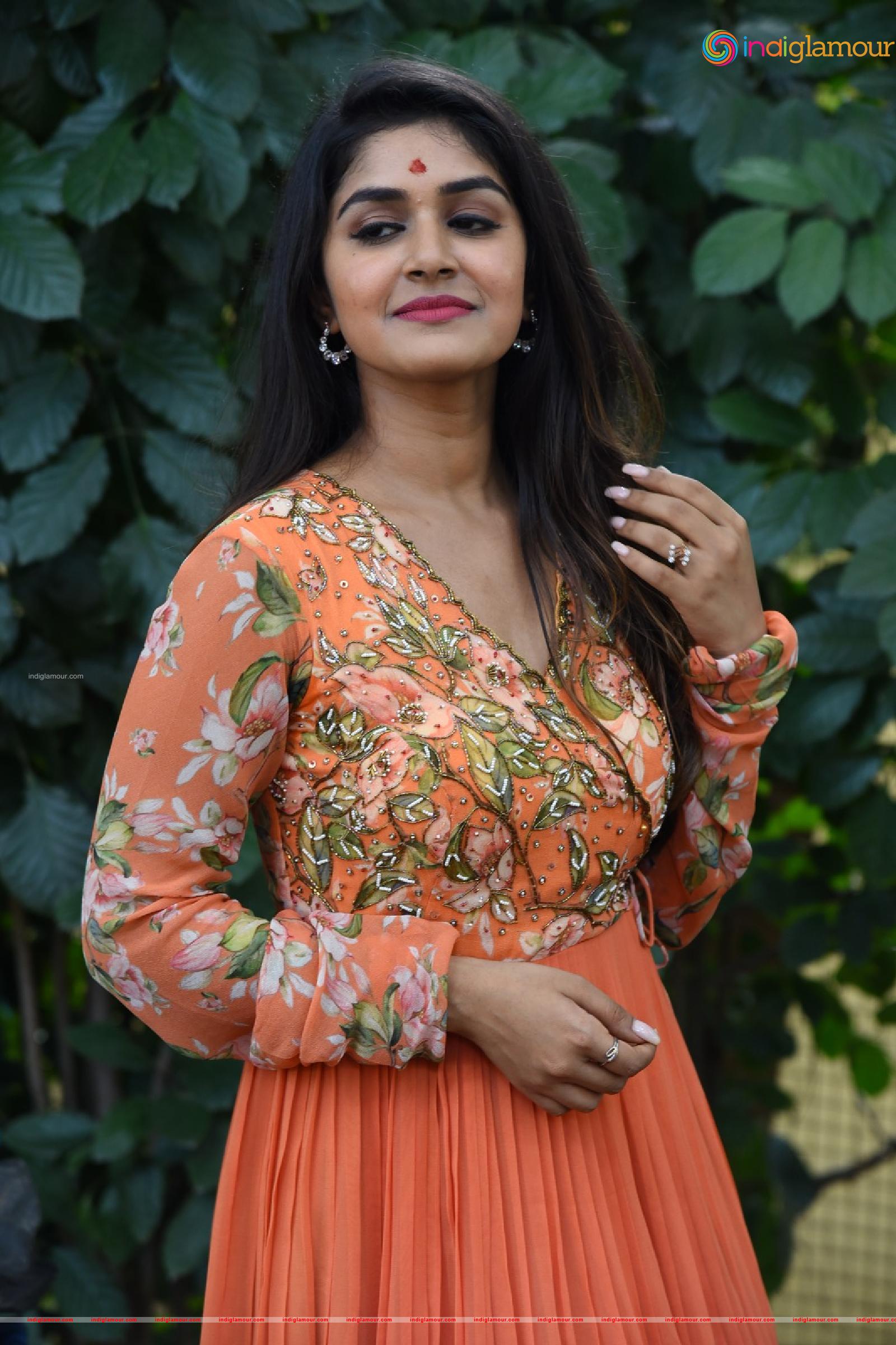 Sanjana Anand Actress hd photo