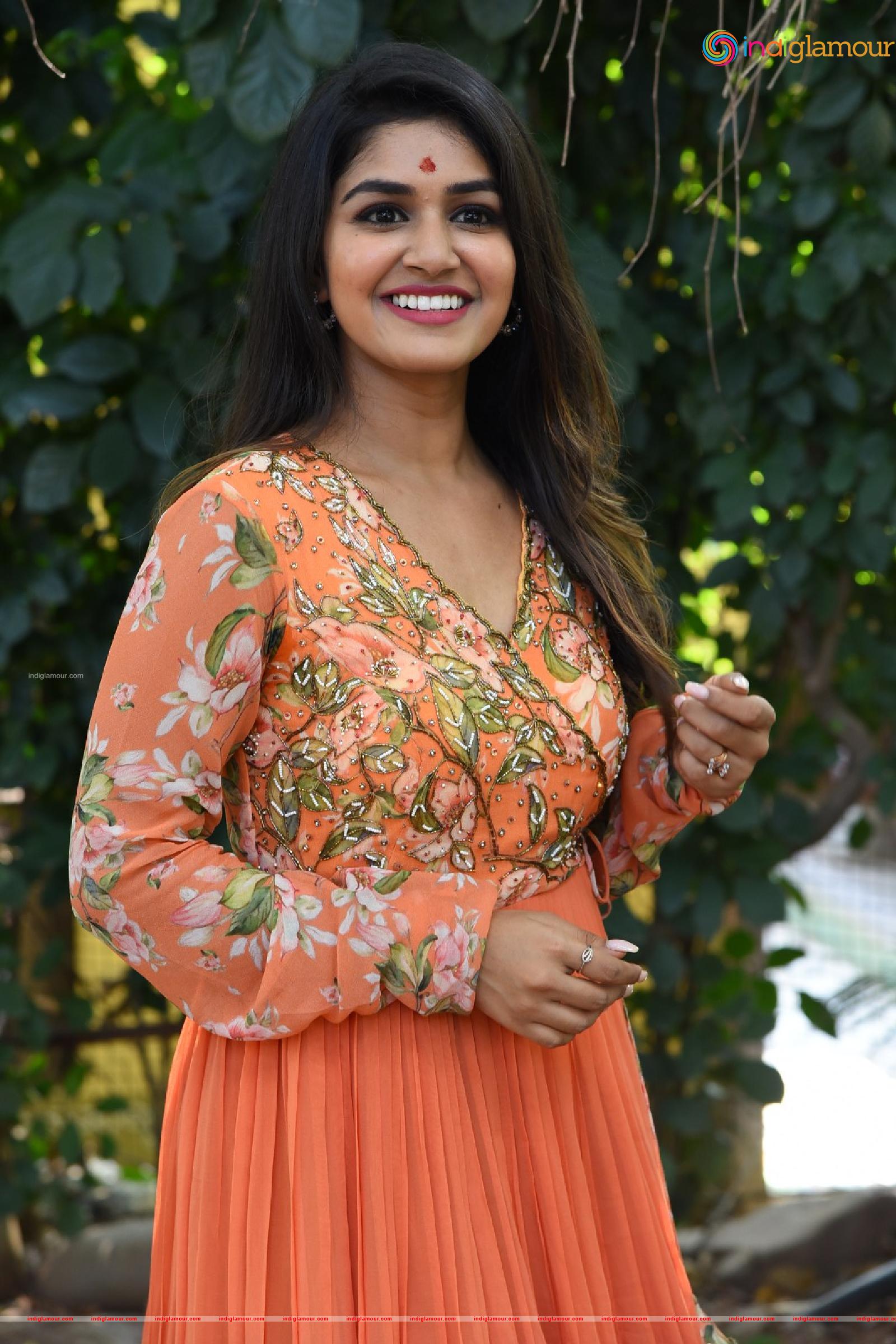 Sanjana Anand Actress hd photo