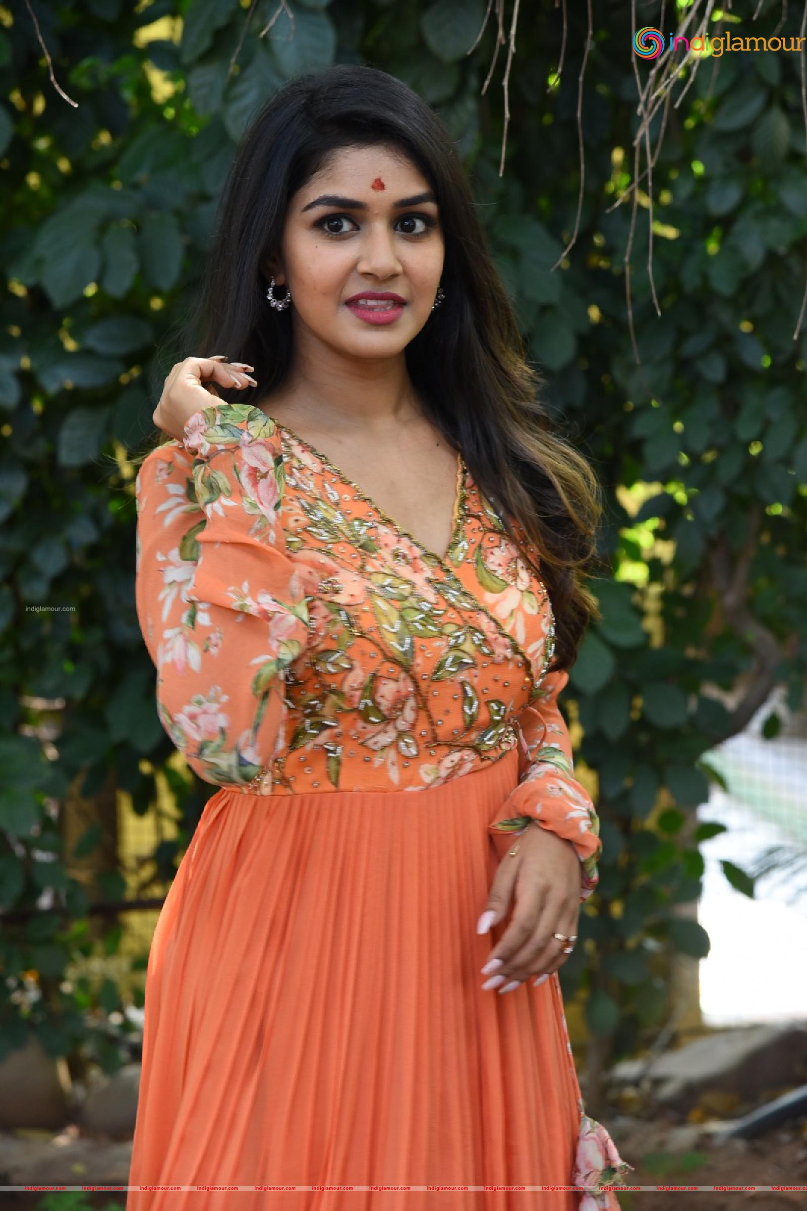 Sanjana Anand Actress hd photo
