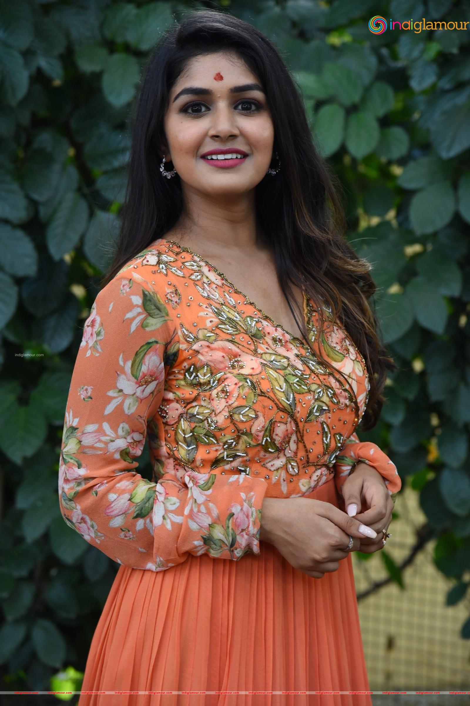 Sanjana Anand Actress hd photo