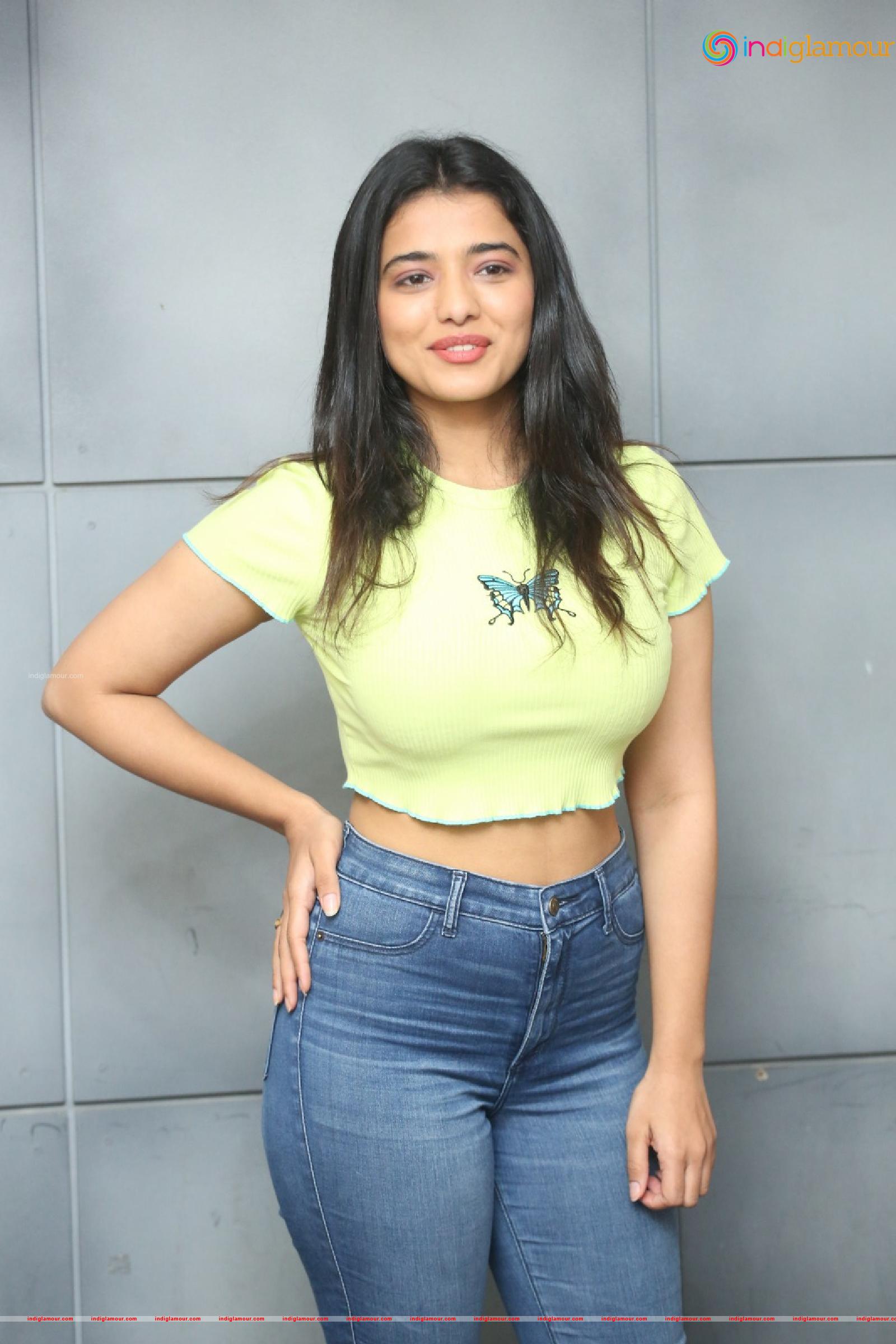 Ketika Sharma Actress hd photo