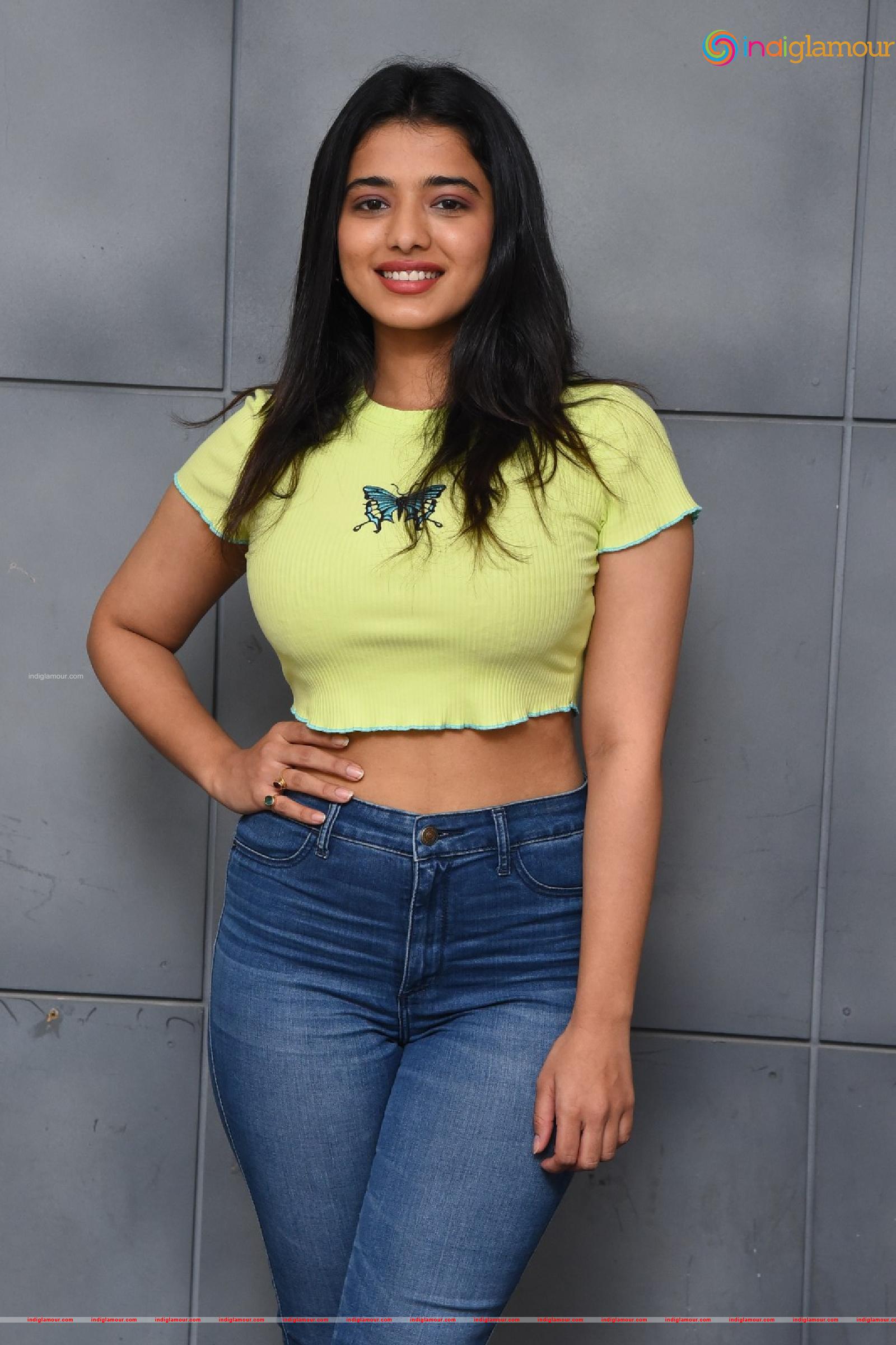 Ketika Sharma Actress hd photo