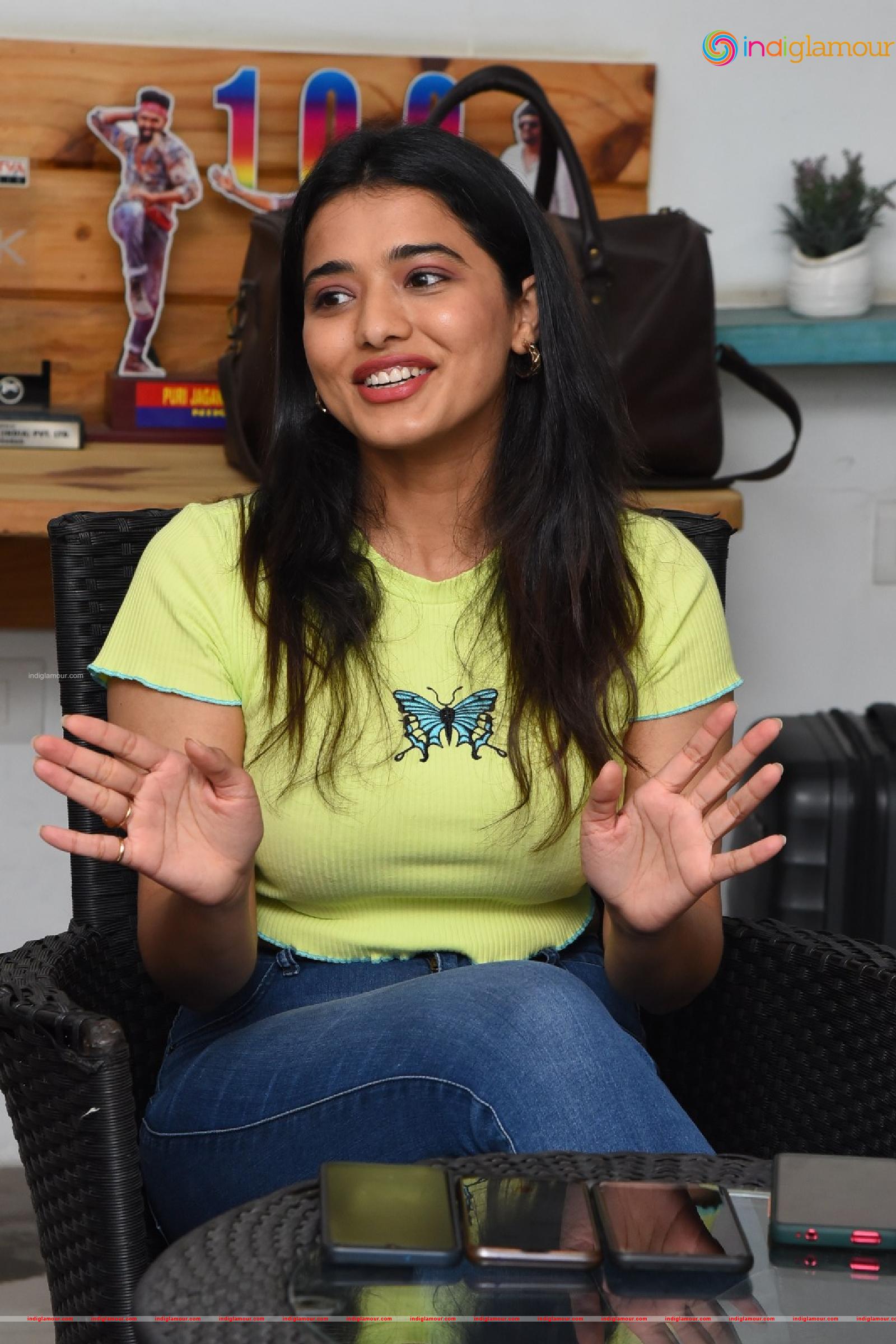 Ketika Sharma Actress hd photo