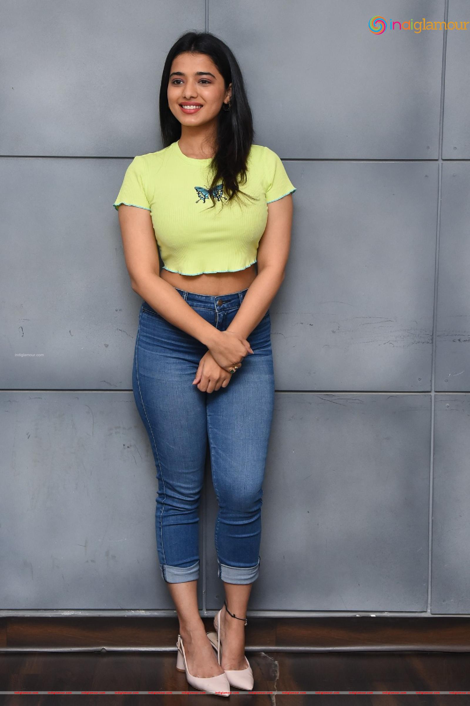 Ketika Sharma Actress hd photo