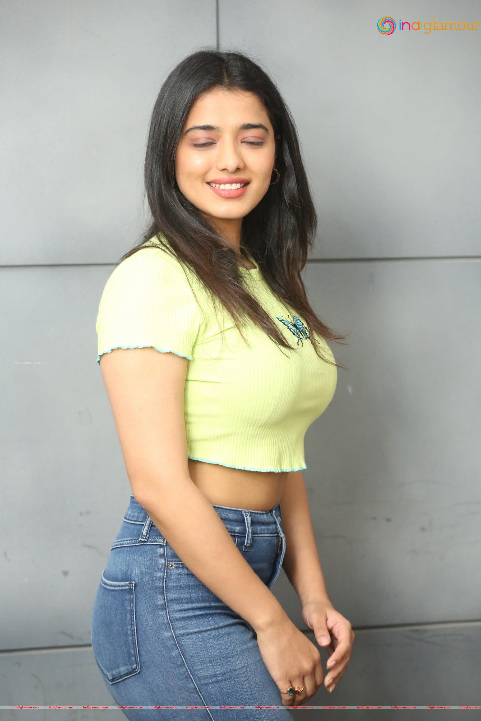 Ketika Sharma Actress hd photo