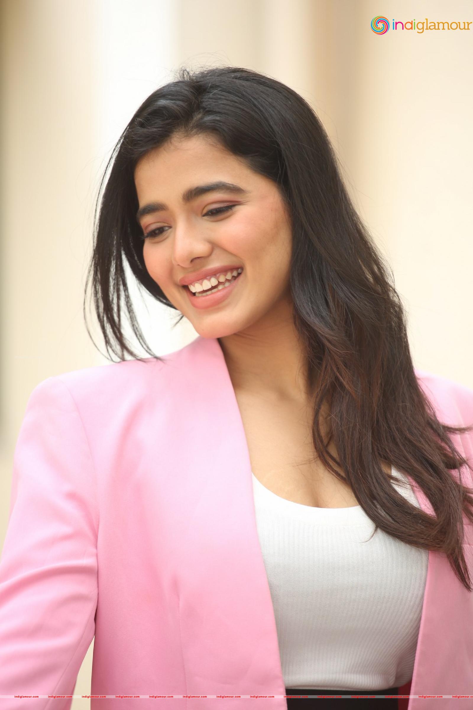 Ketika Sharma Actress hd photo