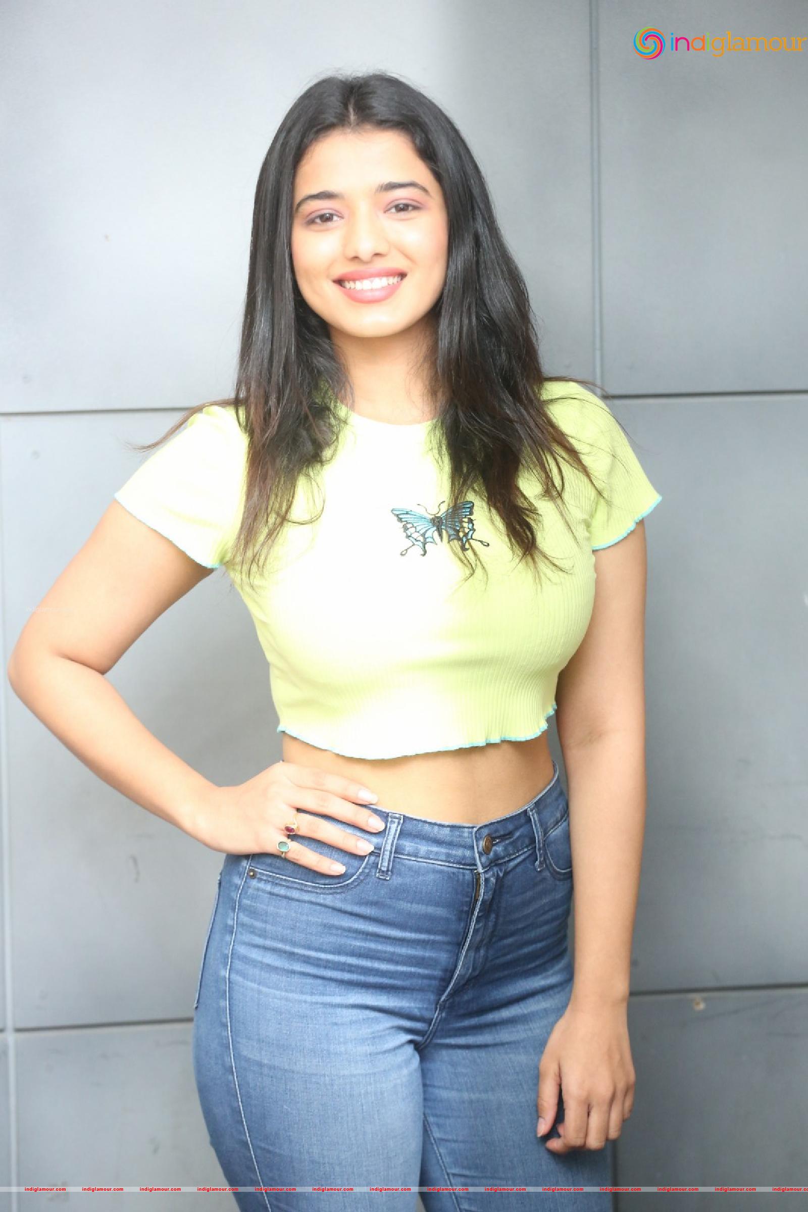 Ketika Sharma Actress hd photo