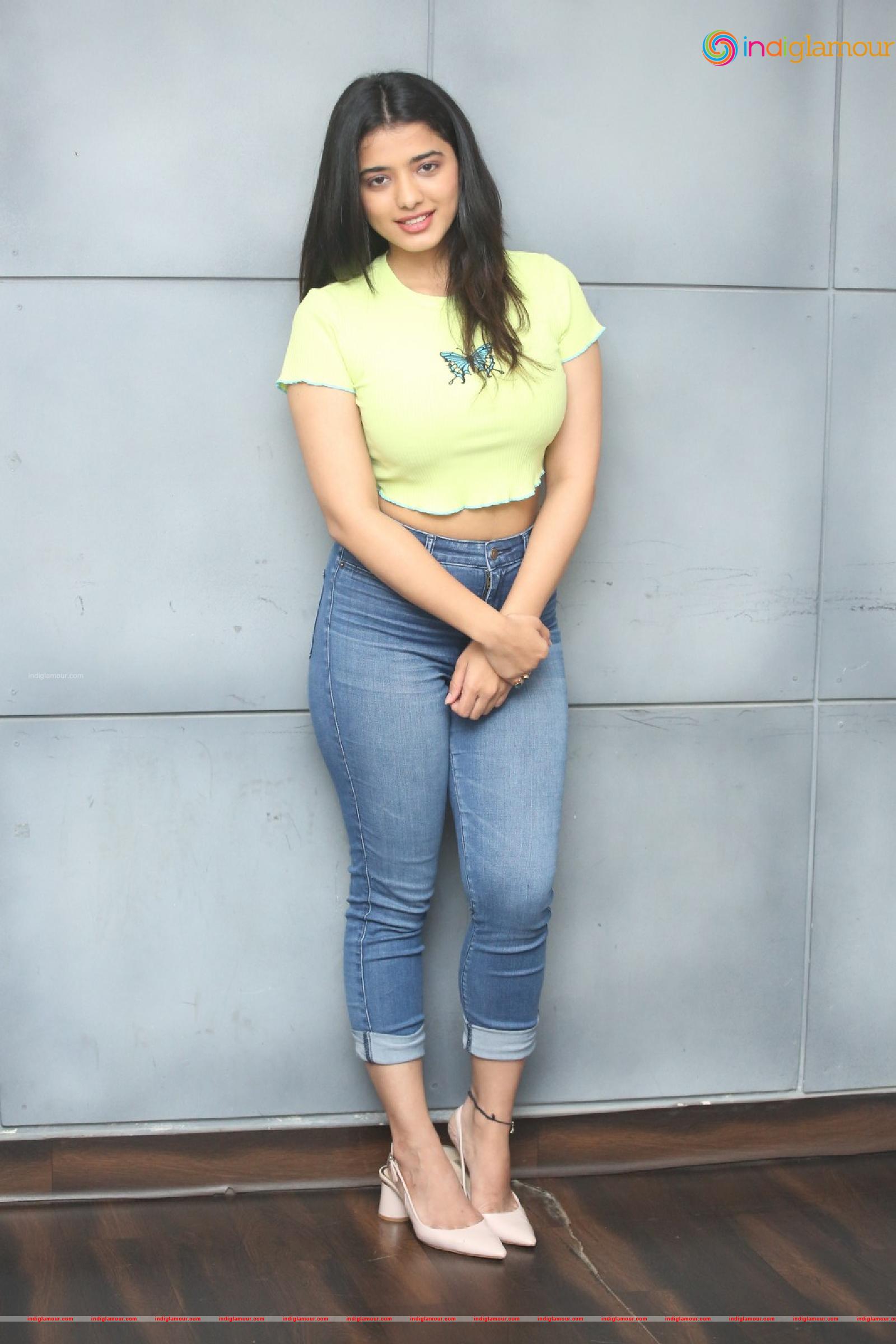Ketika Sharma Actress hd photo