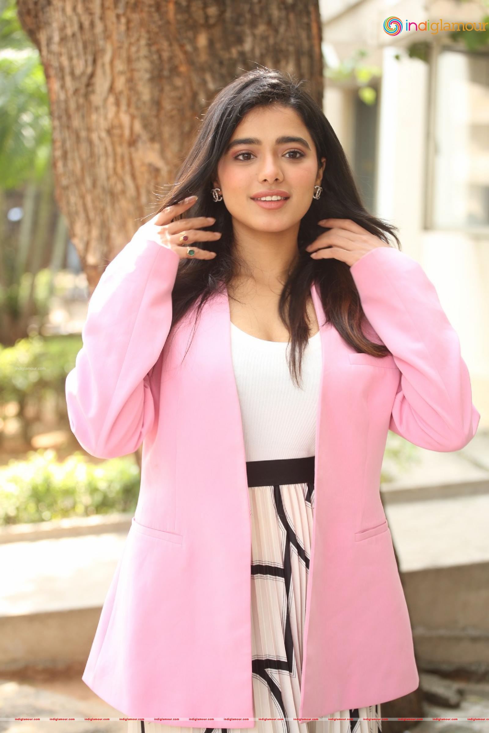 Ketika Sharma Actress hd photo