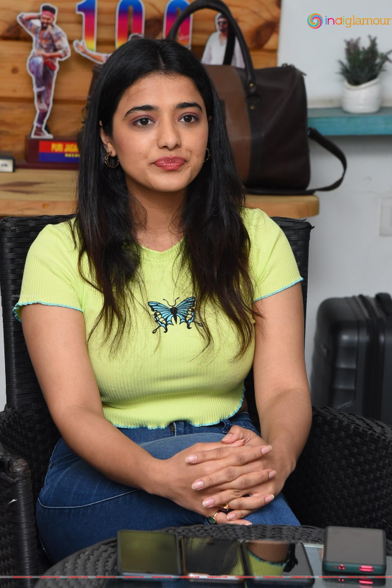 Ketika Sharma Actress hd photo