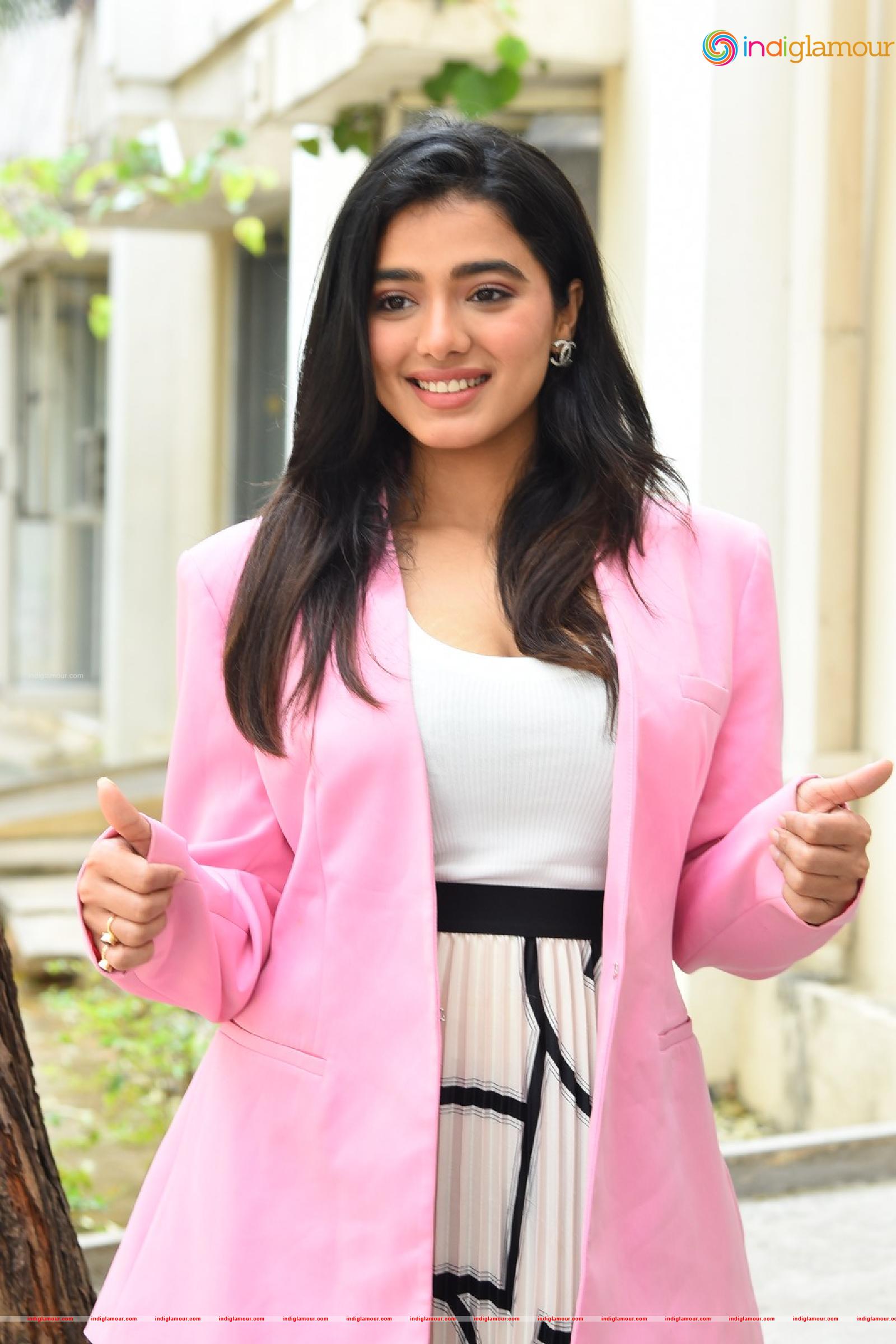 Ketika Sharma Actress hd photo