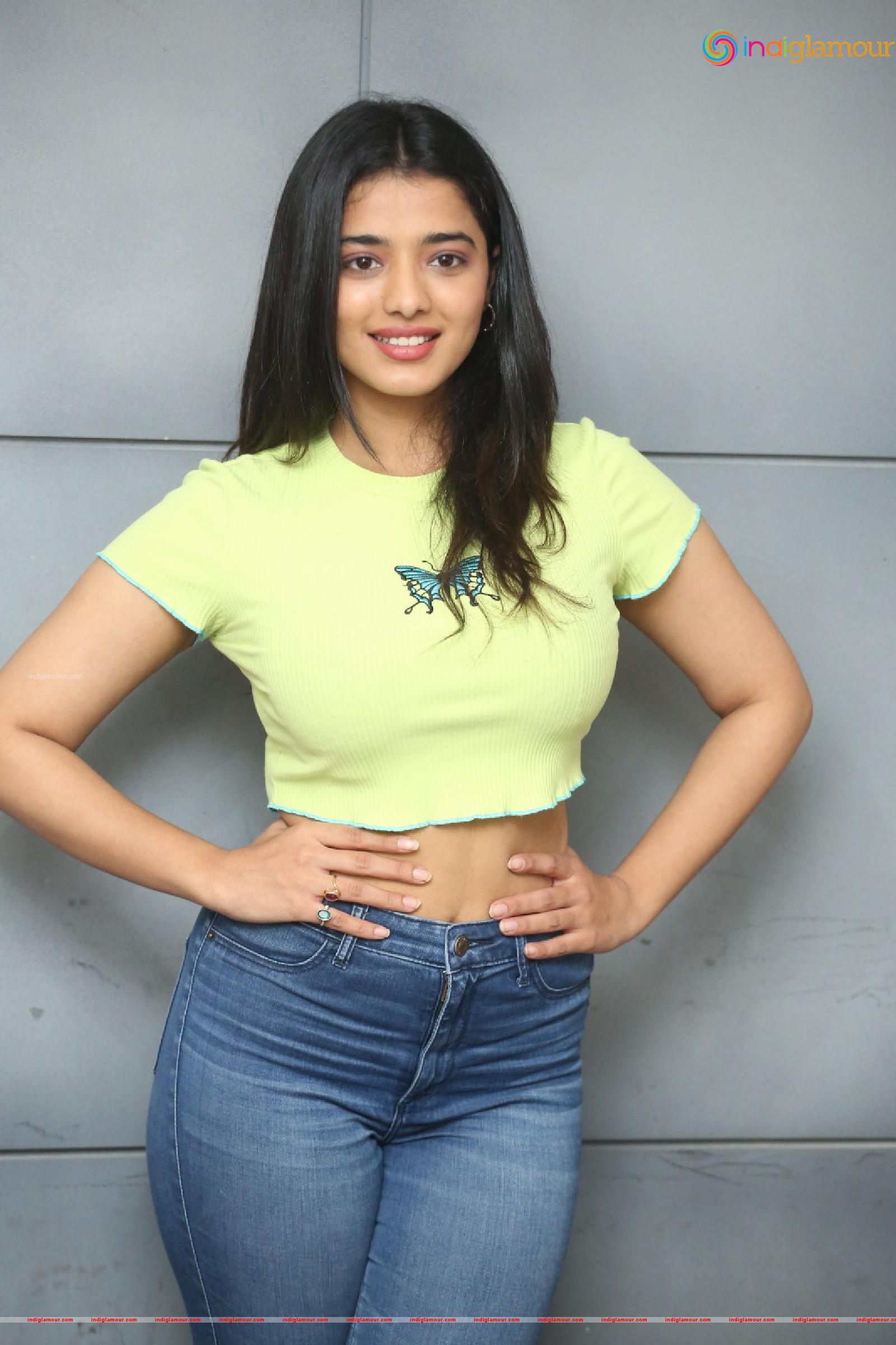 Ketika Sharma Actress hd photo