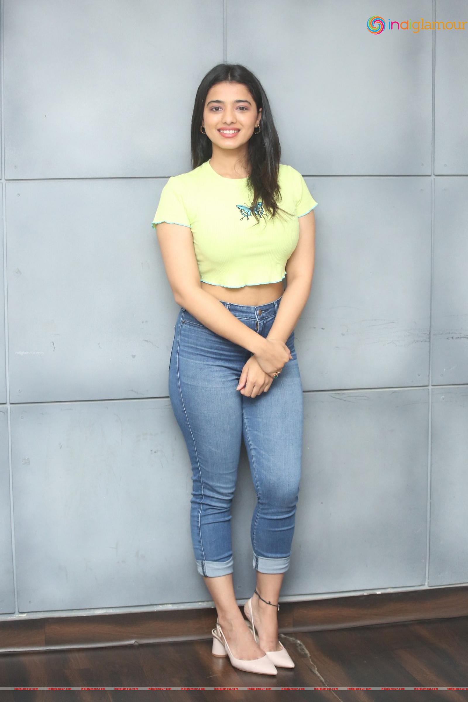 Ketika Sharma Actress hd photo