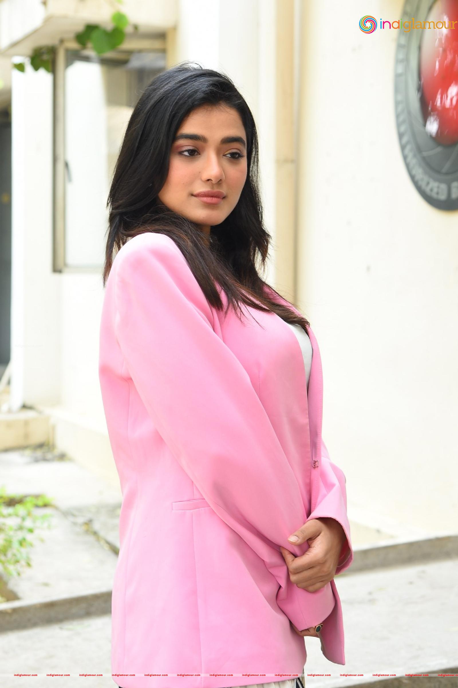Ketika Sharma Actress hd photo