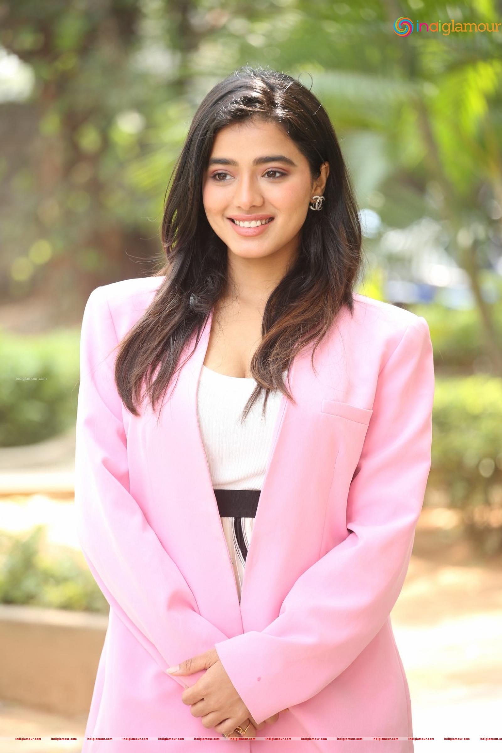 Ketika Sharma Actress hd photo
