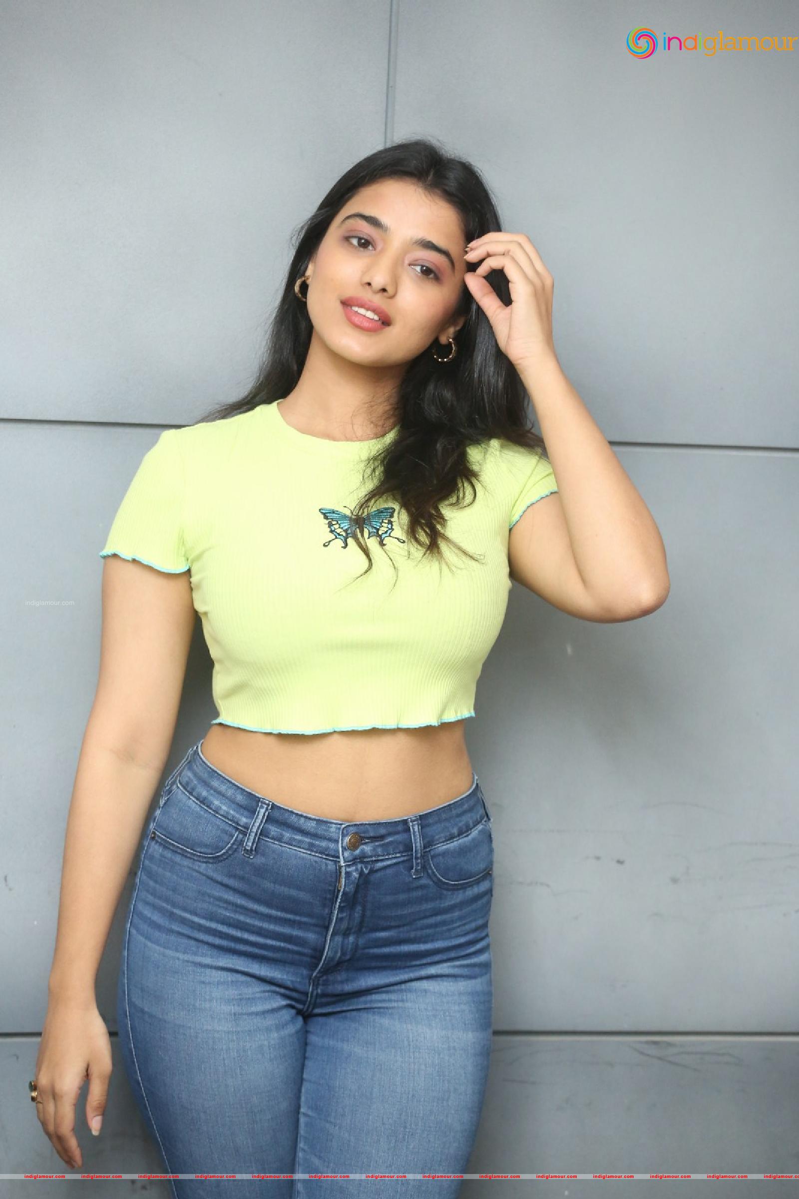 Ketika Sharma Actress hd photo