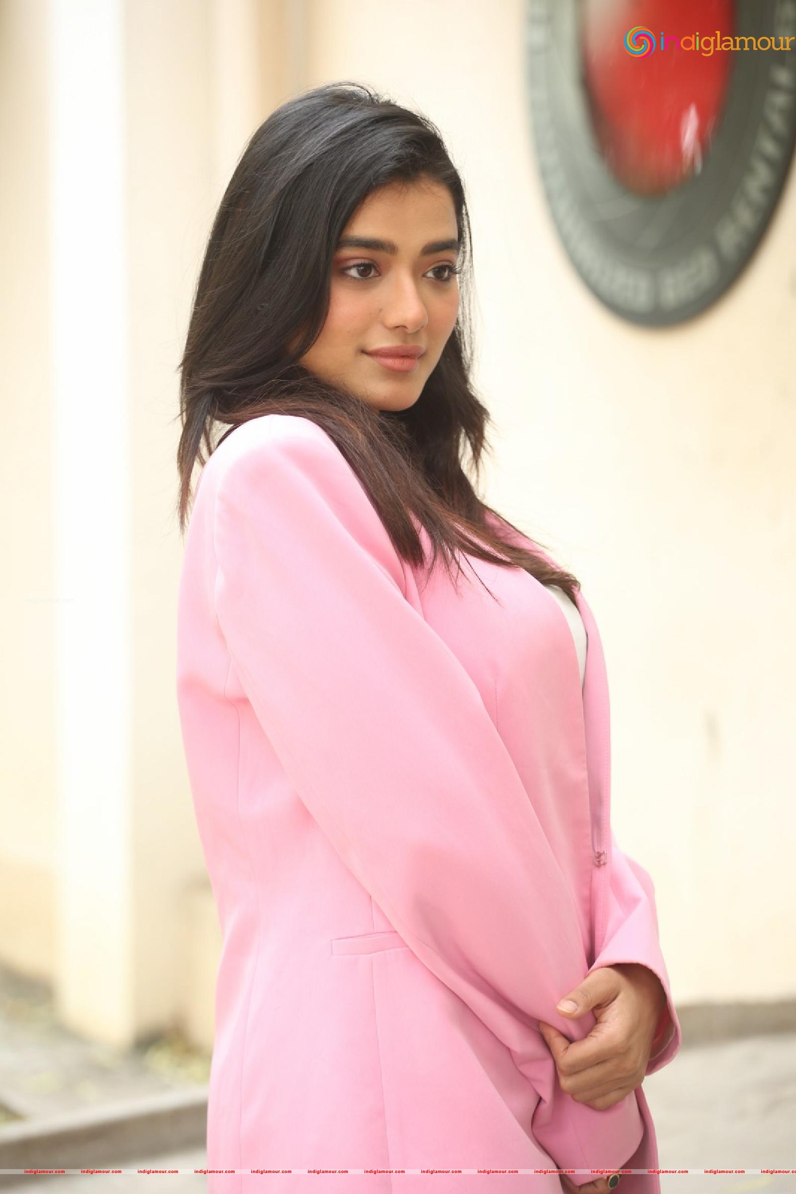 Ketika Sharma Actress hd photo