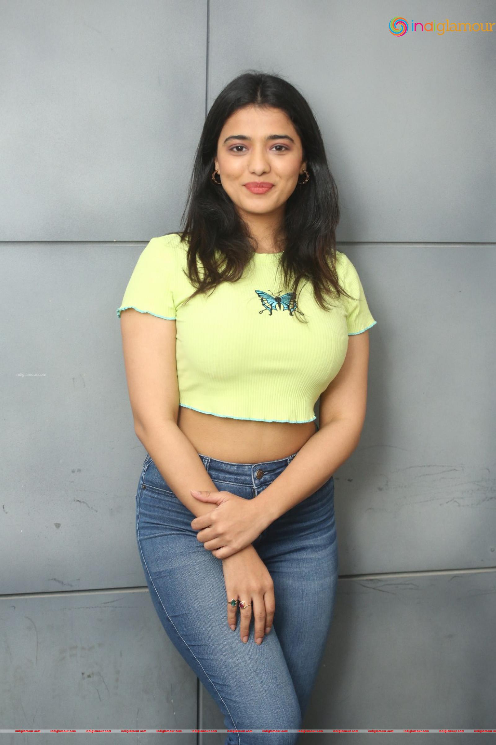 Ketika Sharma Actress hd photo