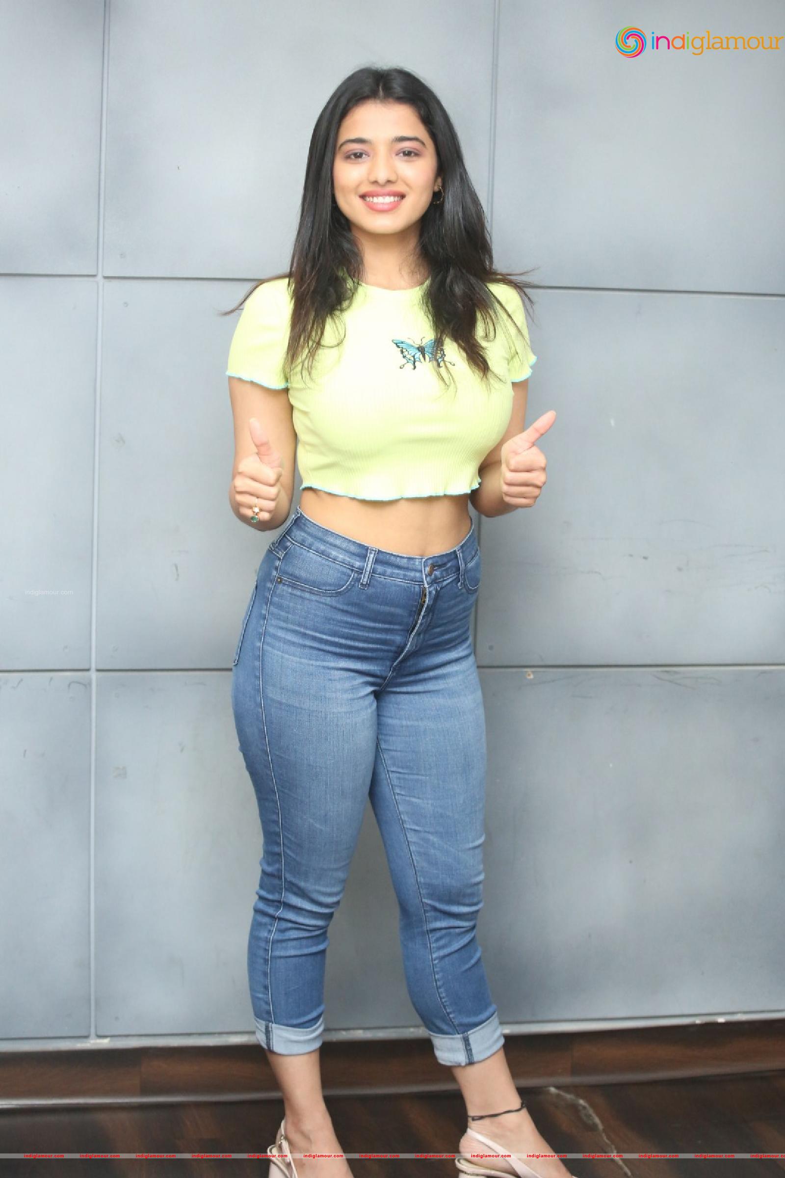 Ketika Sharma Actress hd photo