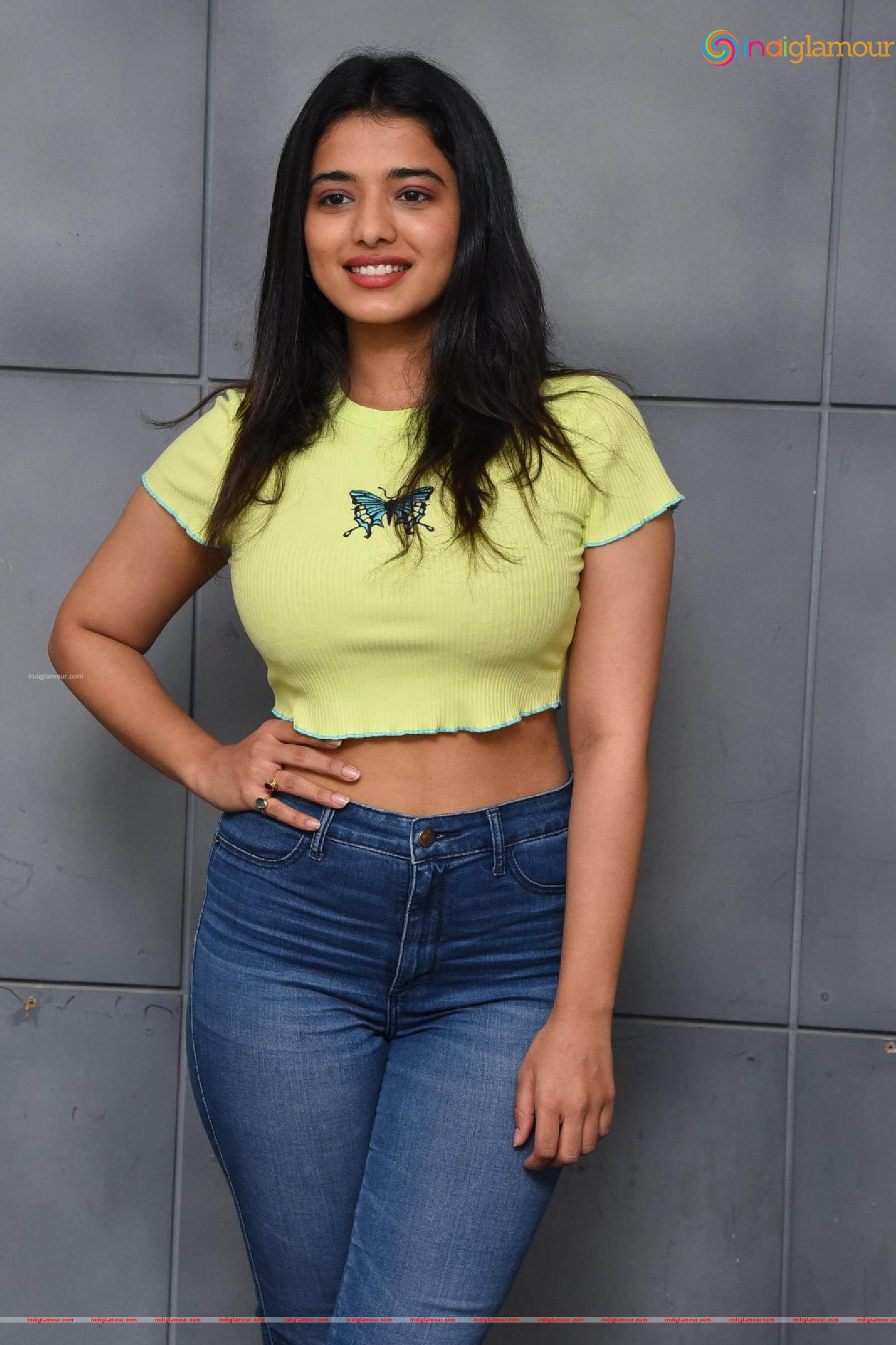 Ketika Sharma Actress hd photo