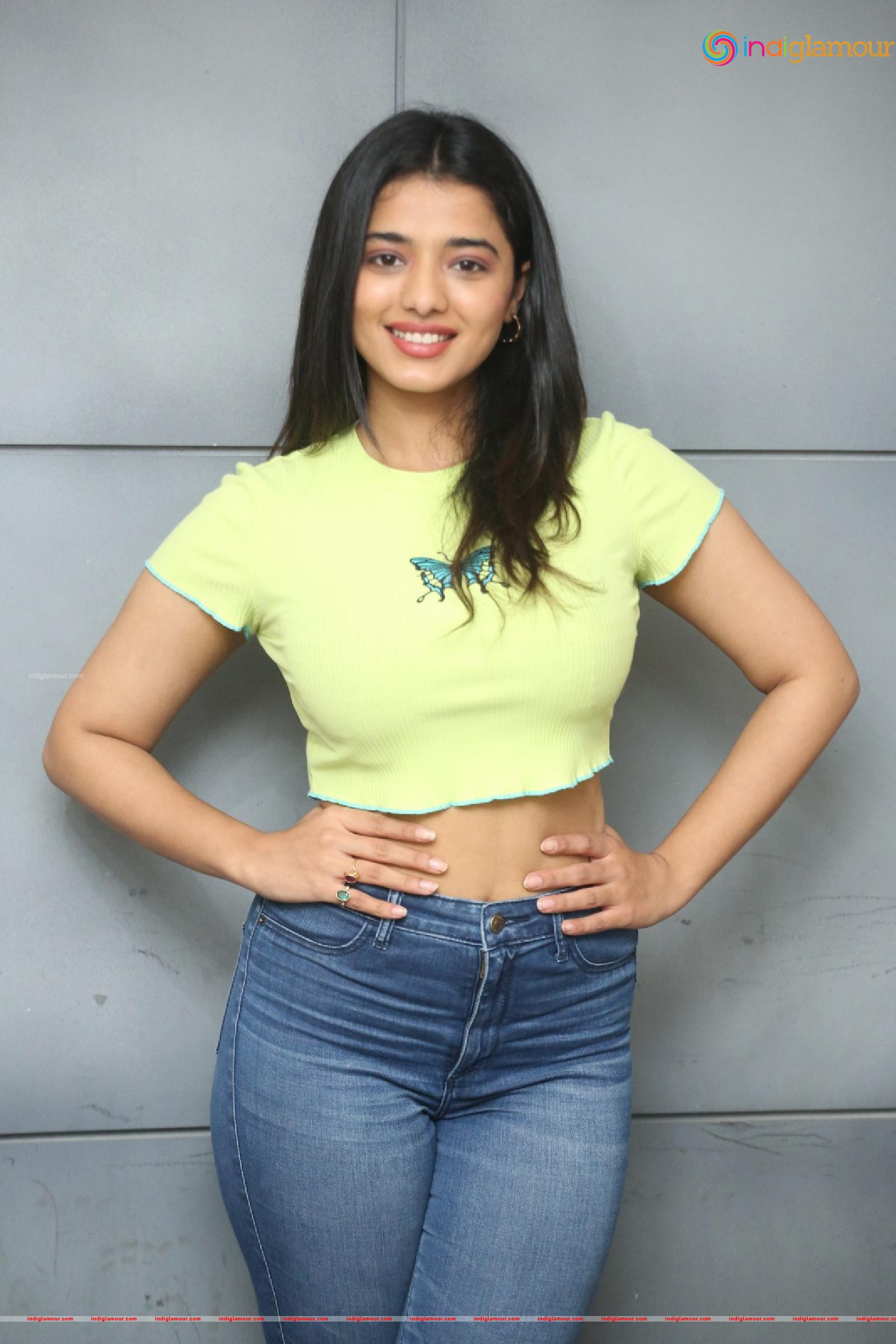 Ketika Sharma Actress hd photo